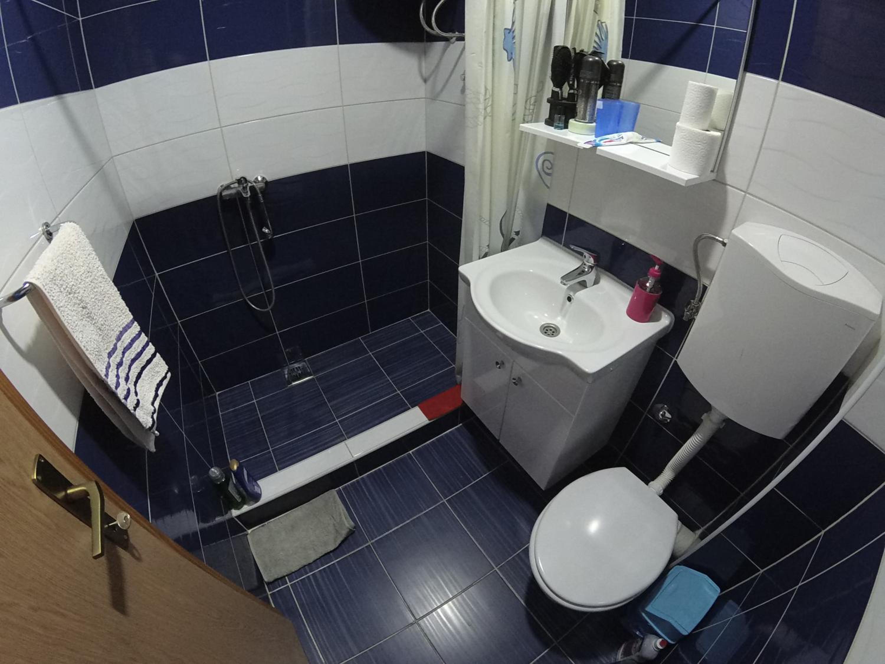 Apartment and rooms Konak