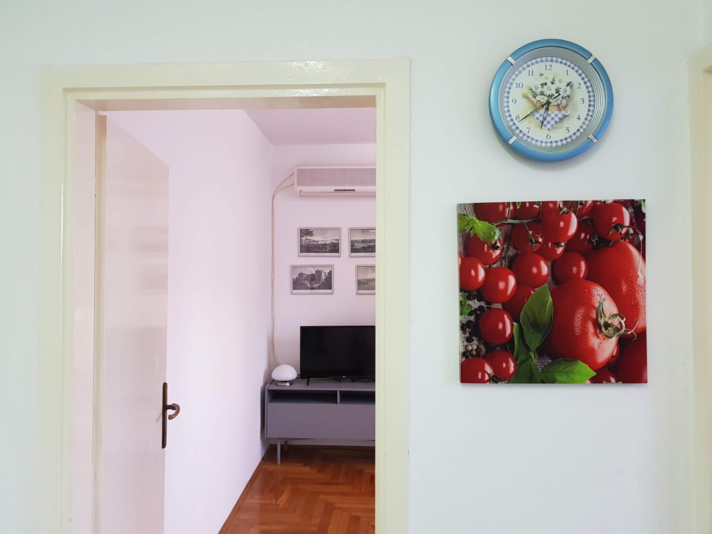 Mare Beachfront Cozy Sea View Apartment view 5