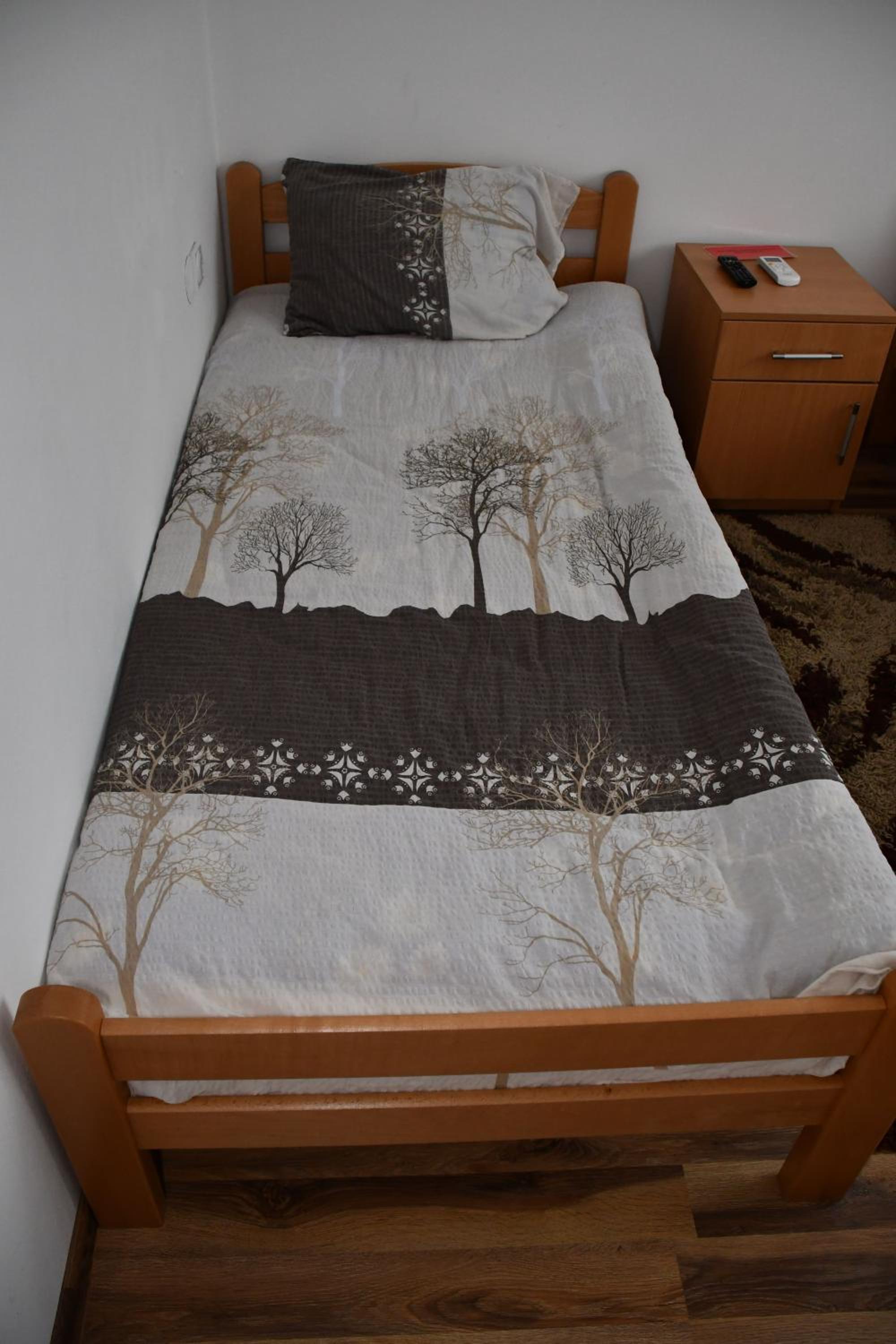 Apartment and rooms Konak