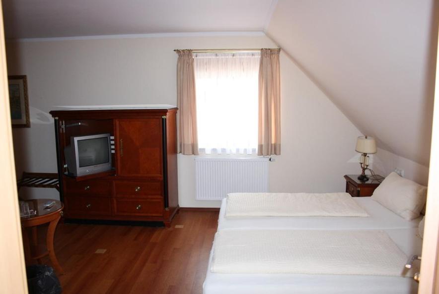 Landgasthof Haagen view 3