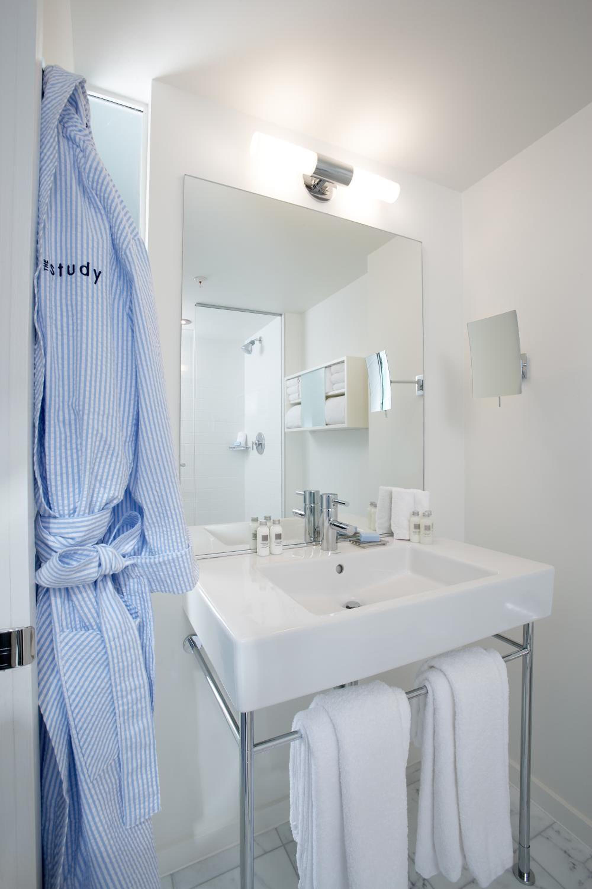 New Haven Vacations - The Study at Yale, Study Hotels - Property Image 1