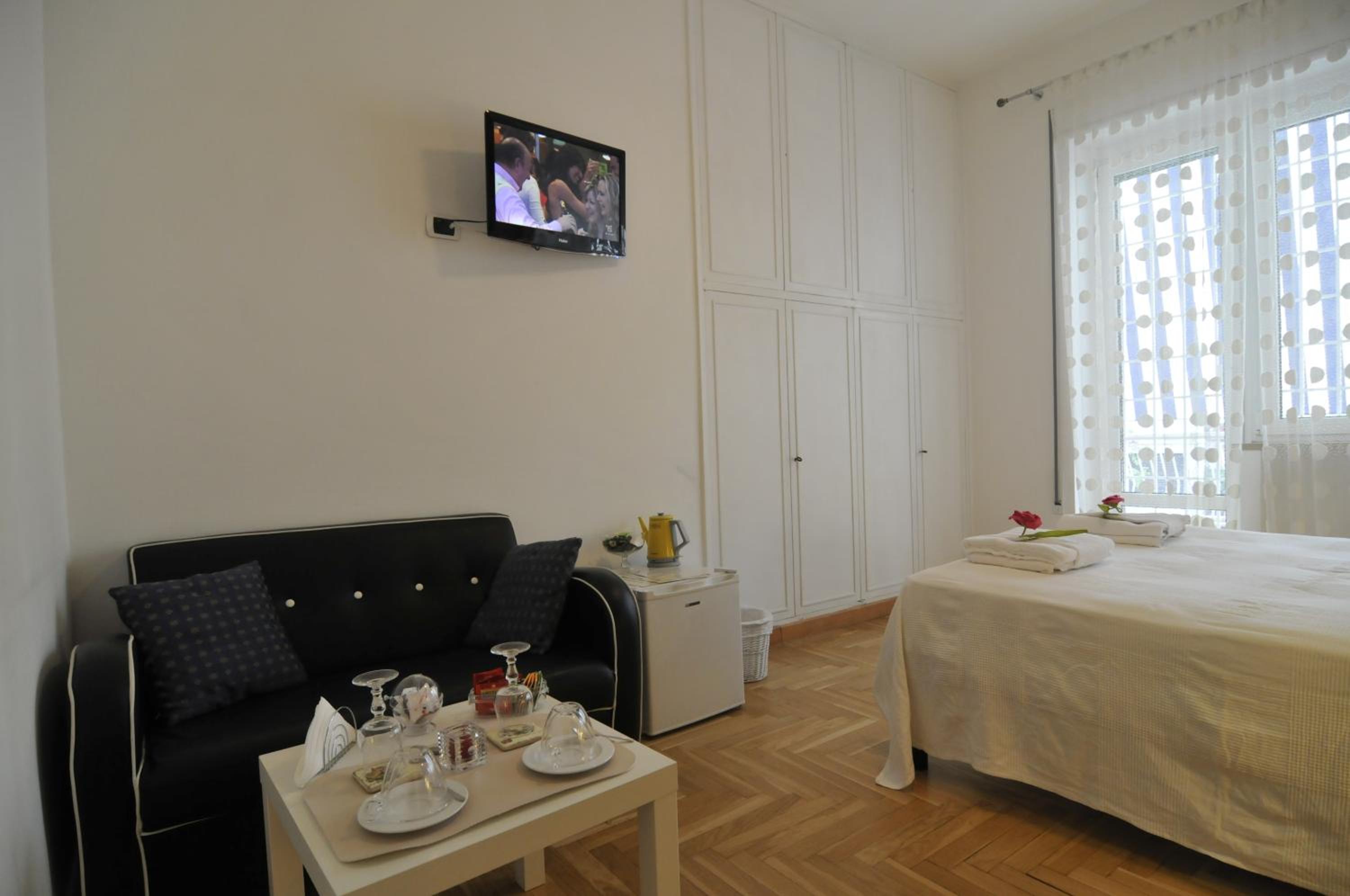 Sweet Home Parioli