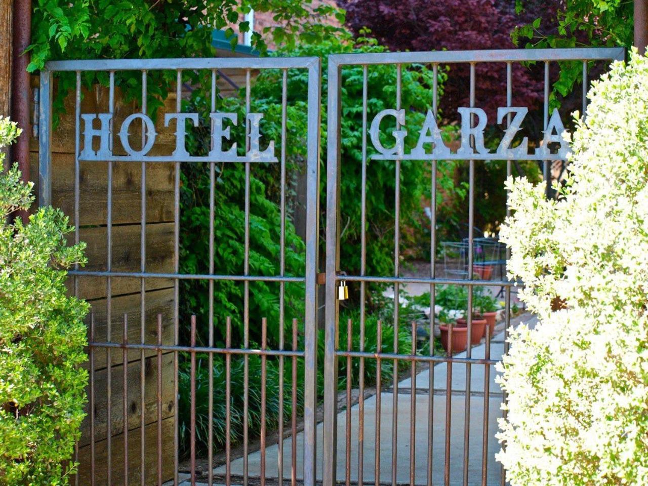 Hotel Garza