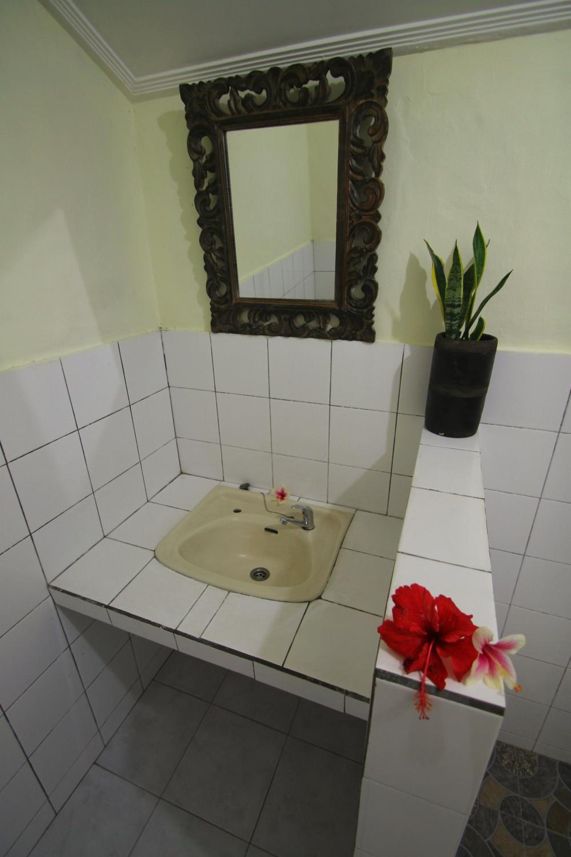Photo 56