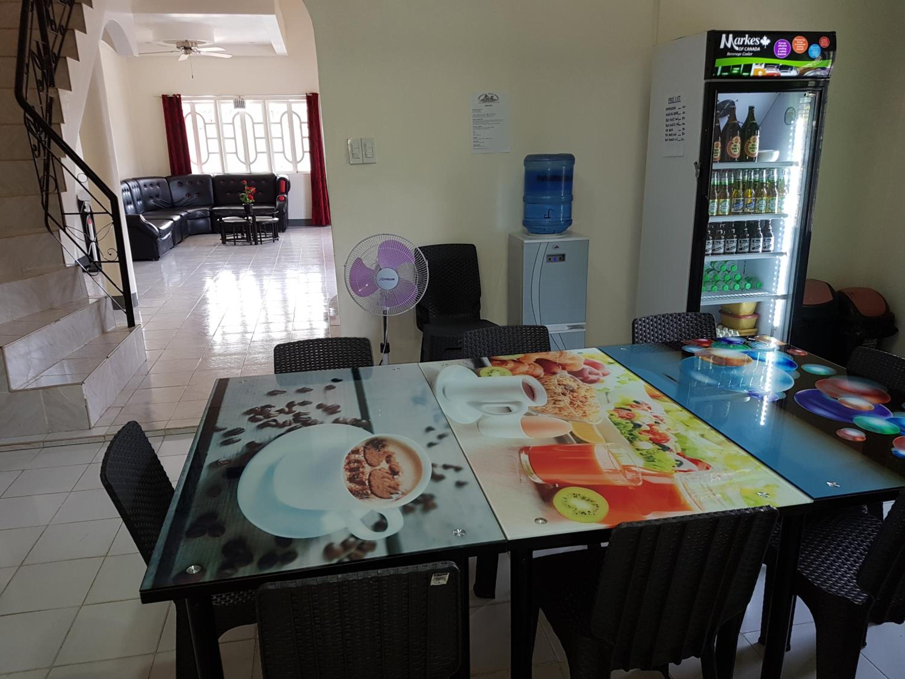 OMG Guesthouse Apartment for 6 view 3