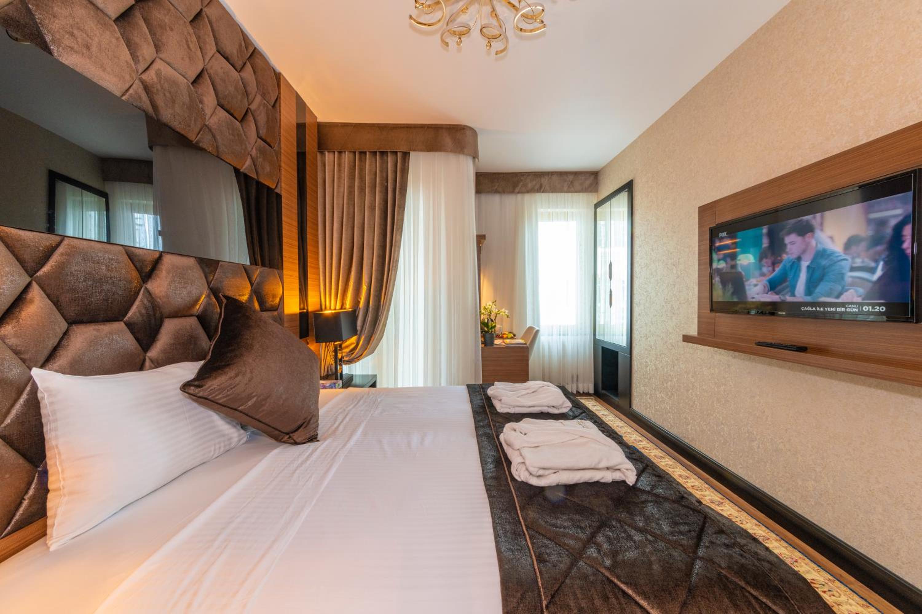 Eastanbul Suitleri - Image 86