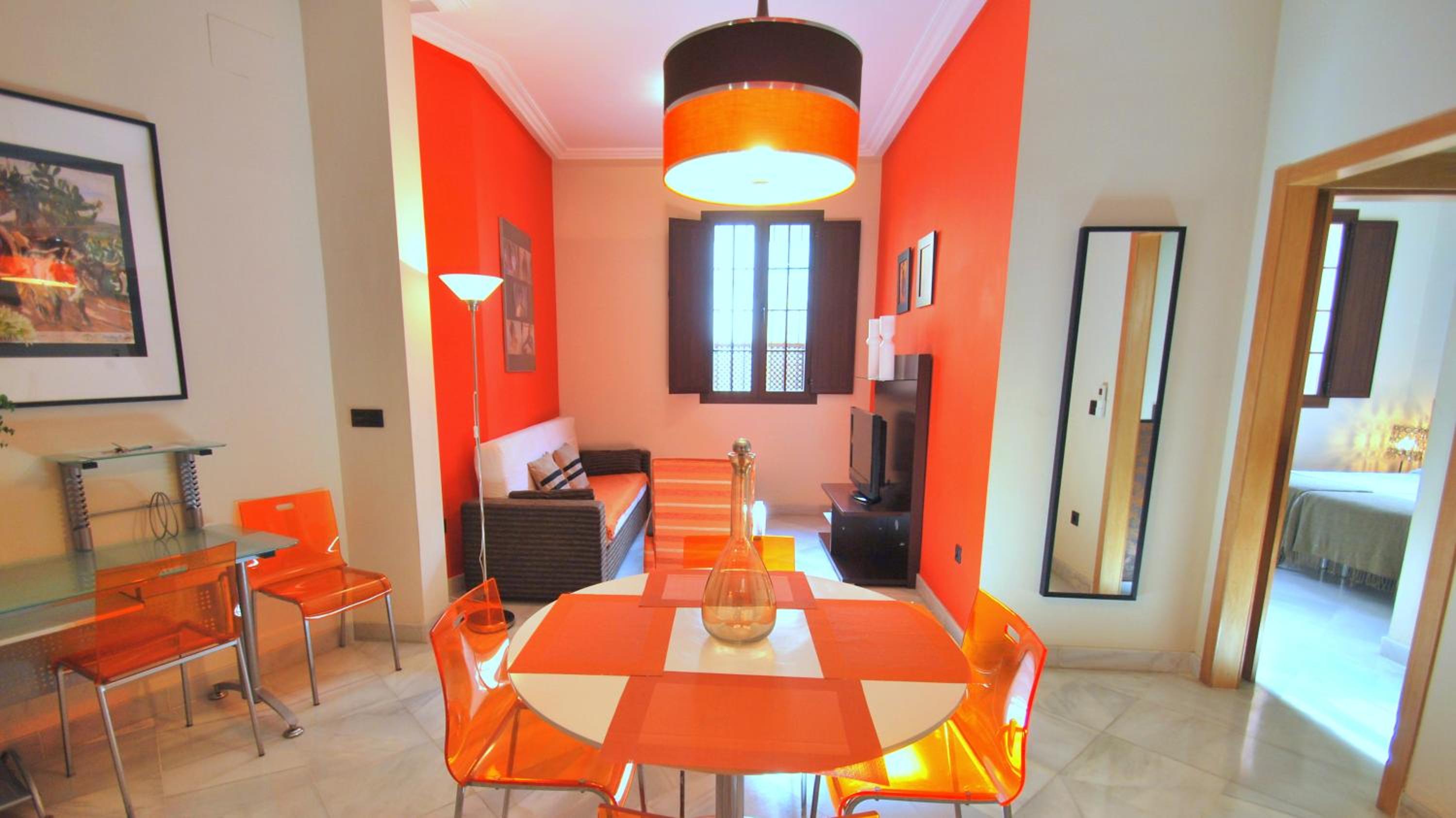 Living-Sevilla Apartments San Lorenzo view 5