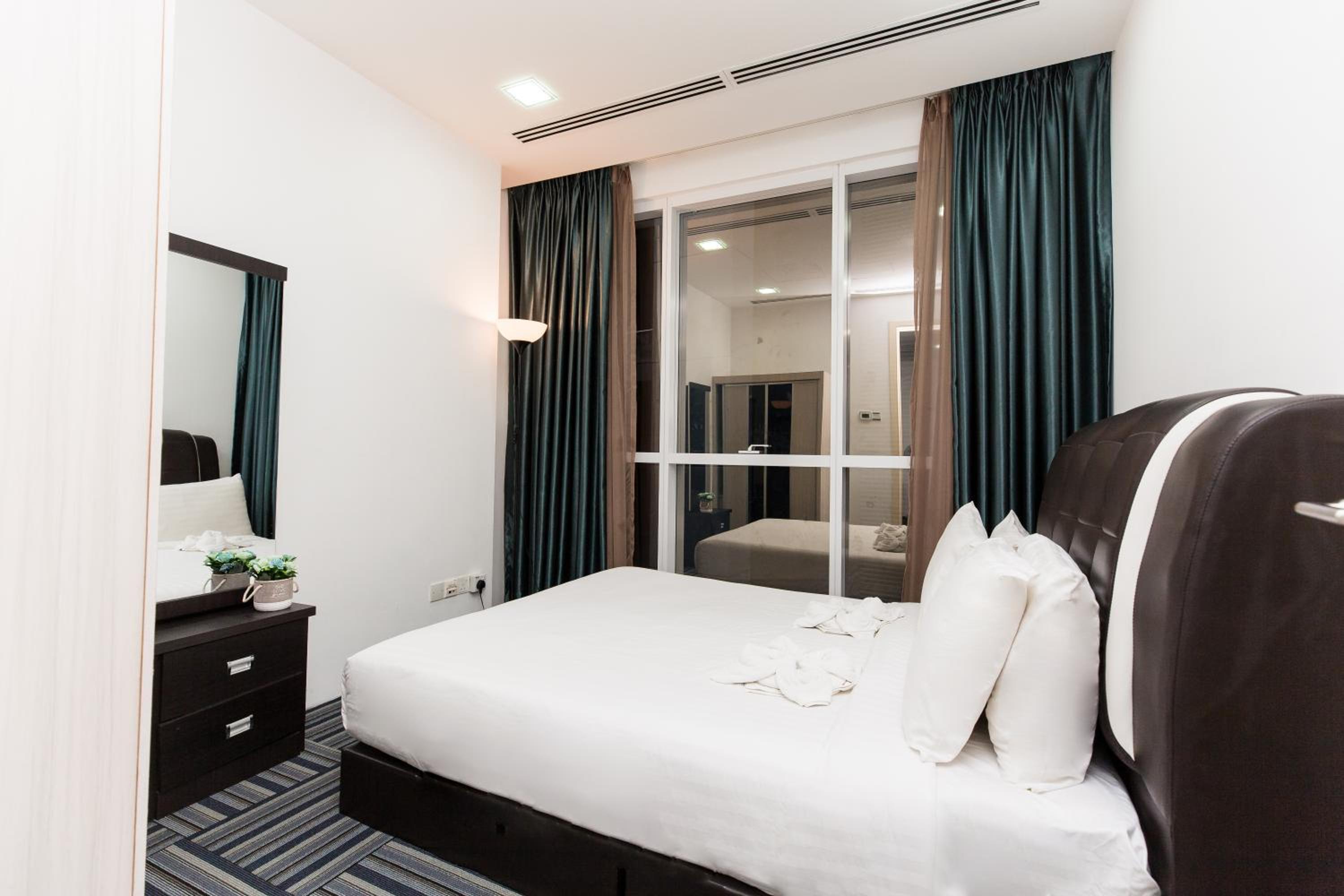Binjai 8 KLCC by PSM Luxury Suites