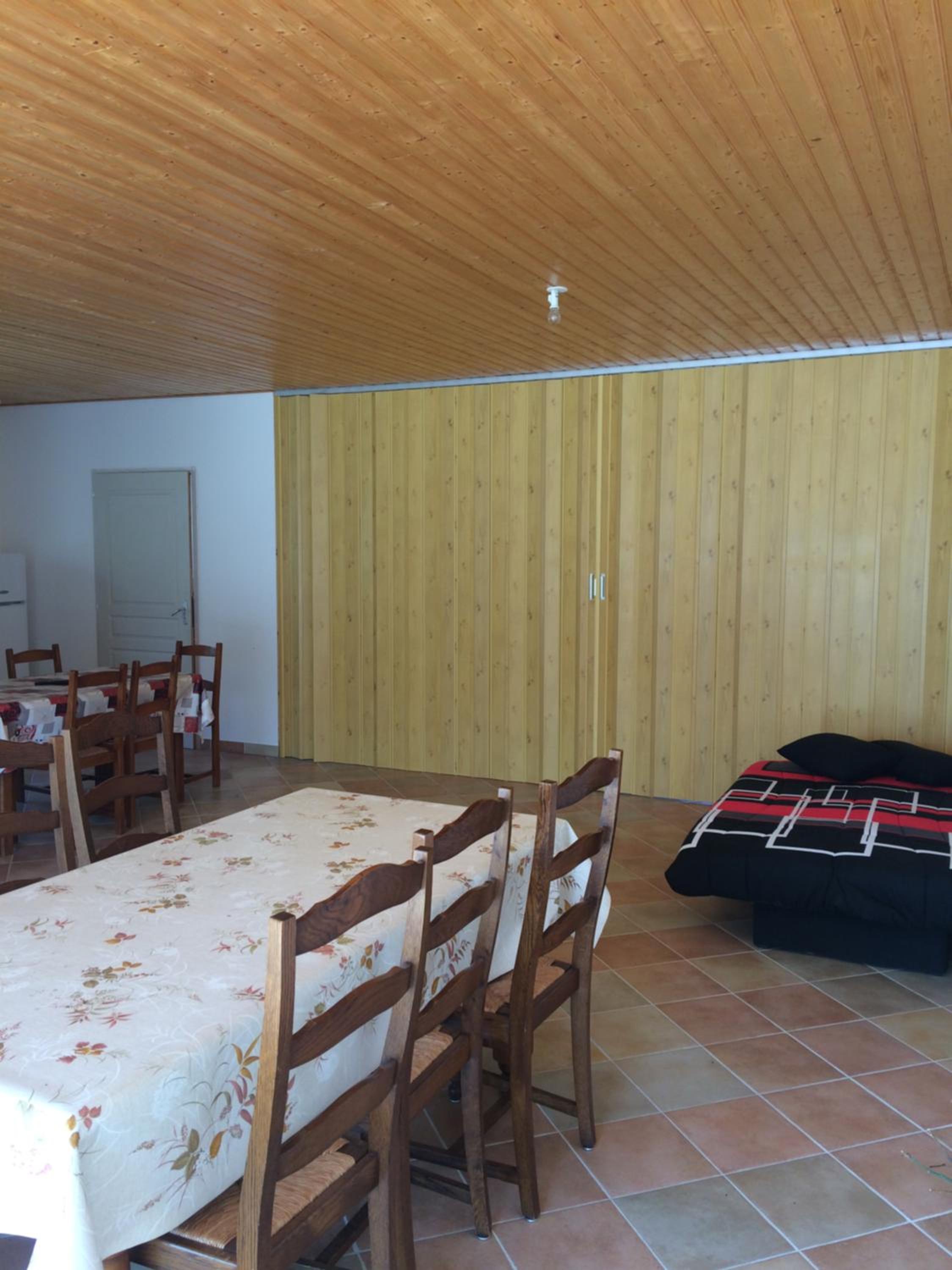 Maisons de vacances à Curzon view 3