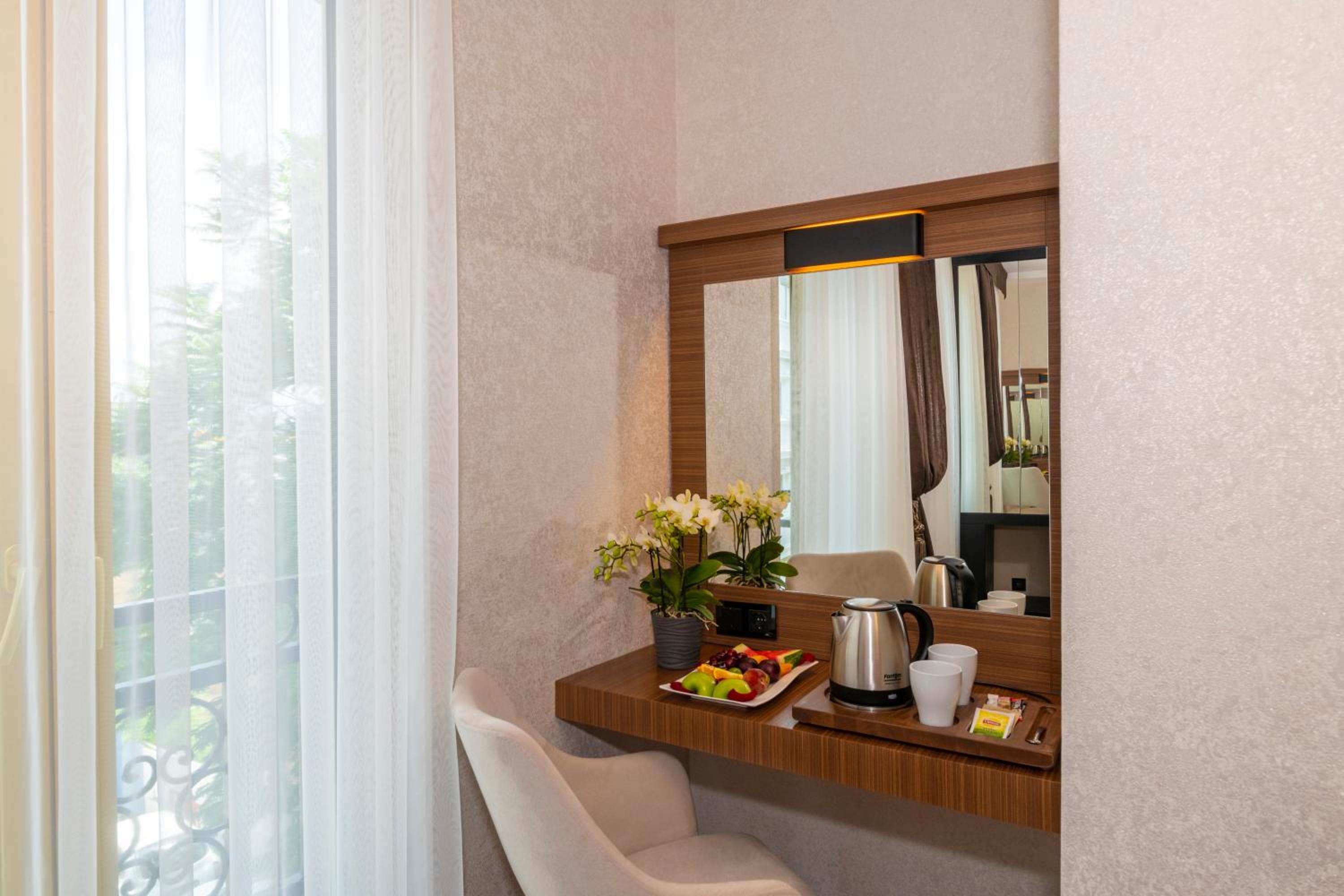 Eastanbul Suitleri - Image 77