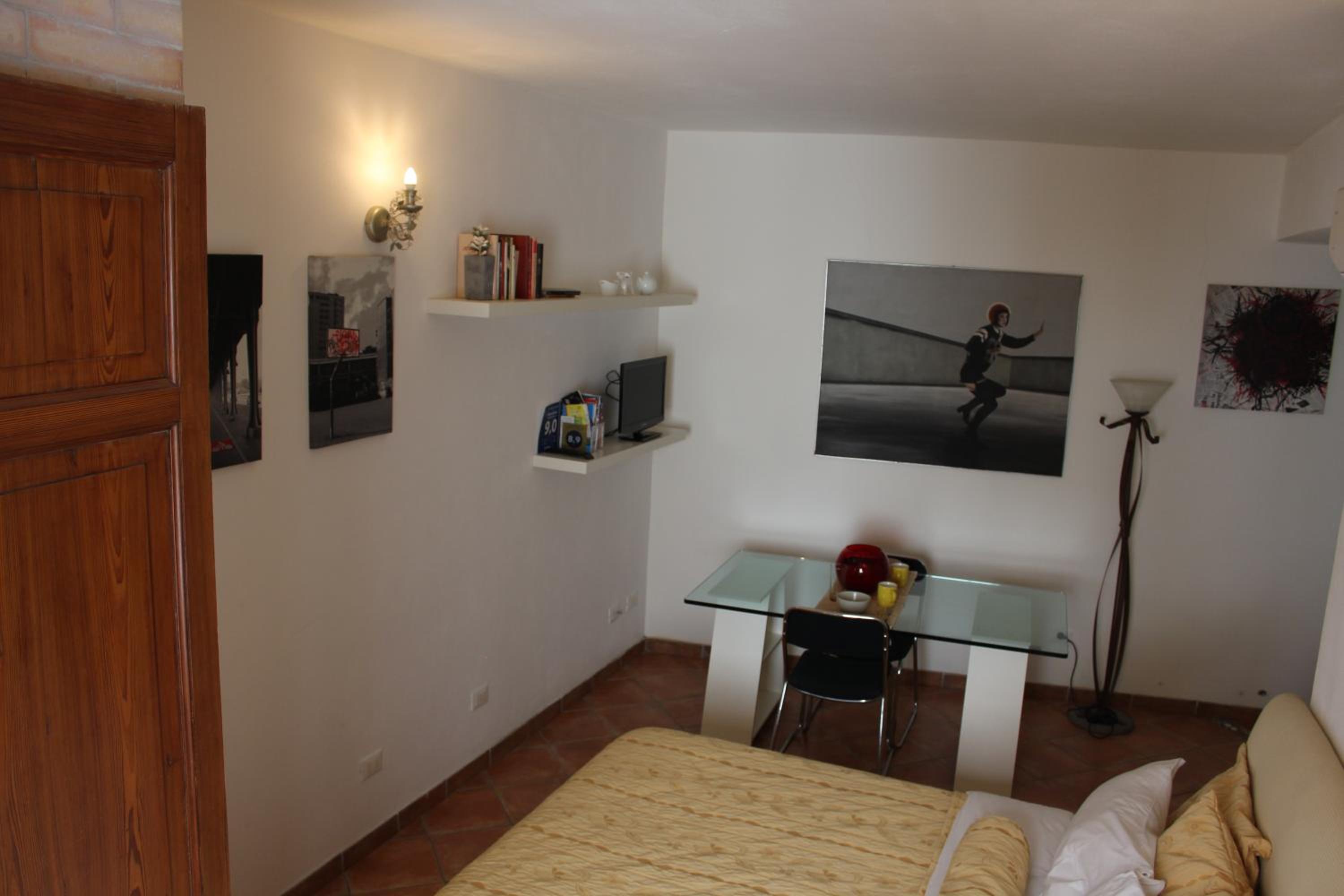 Home Resuttano view 4