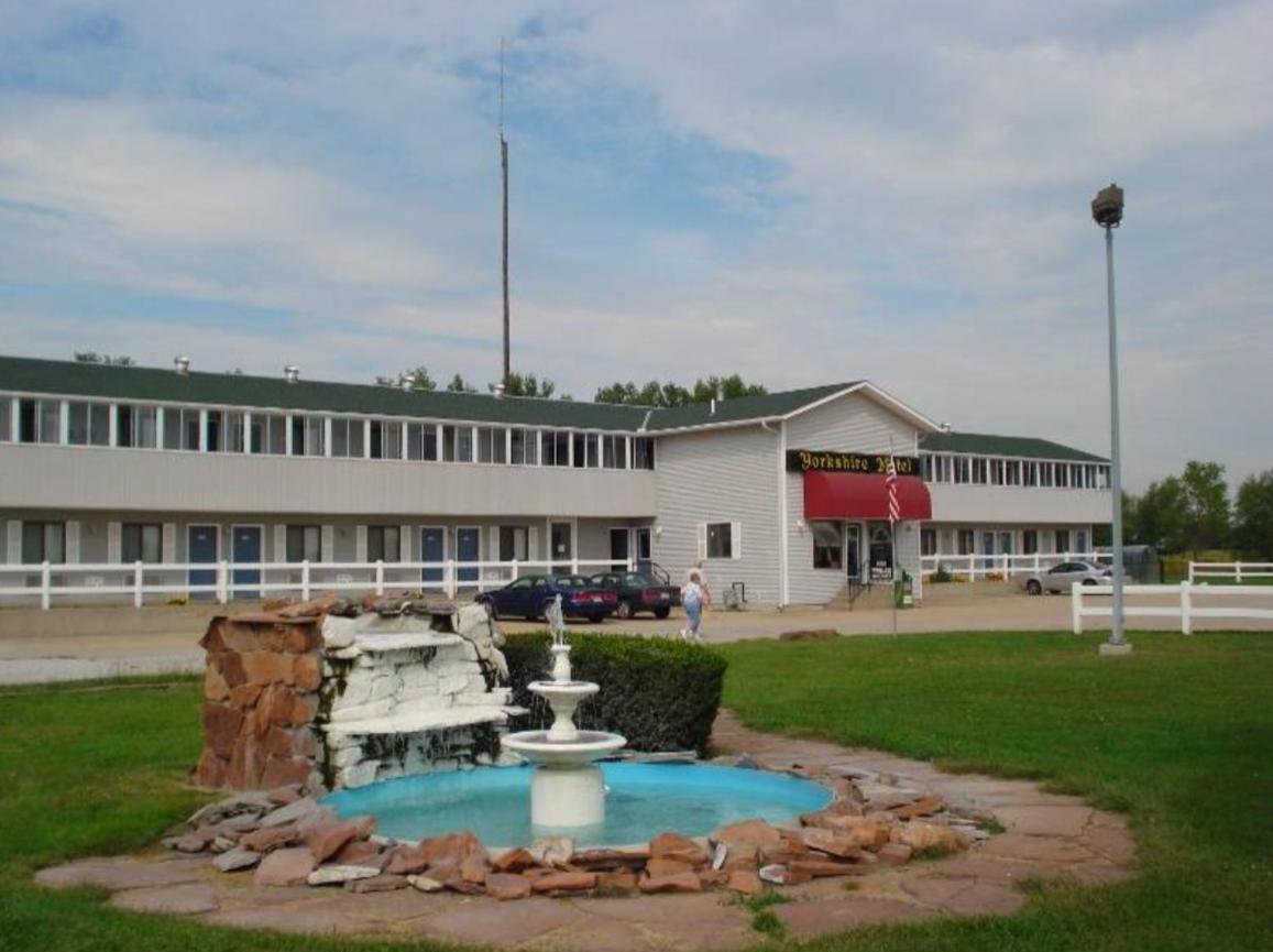 York Vacations - Yorkshire Motel - Property Image 1