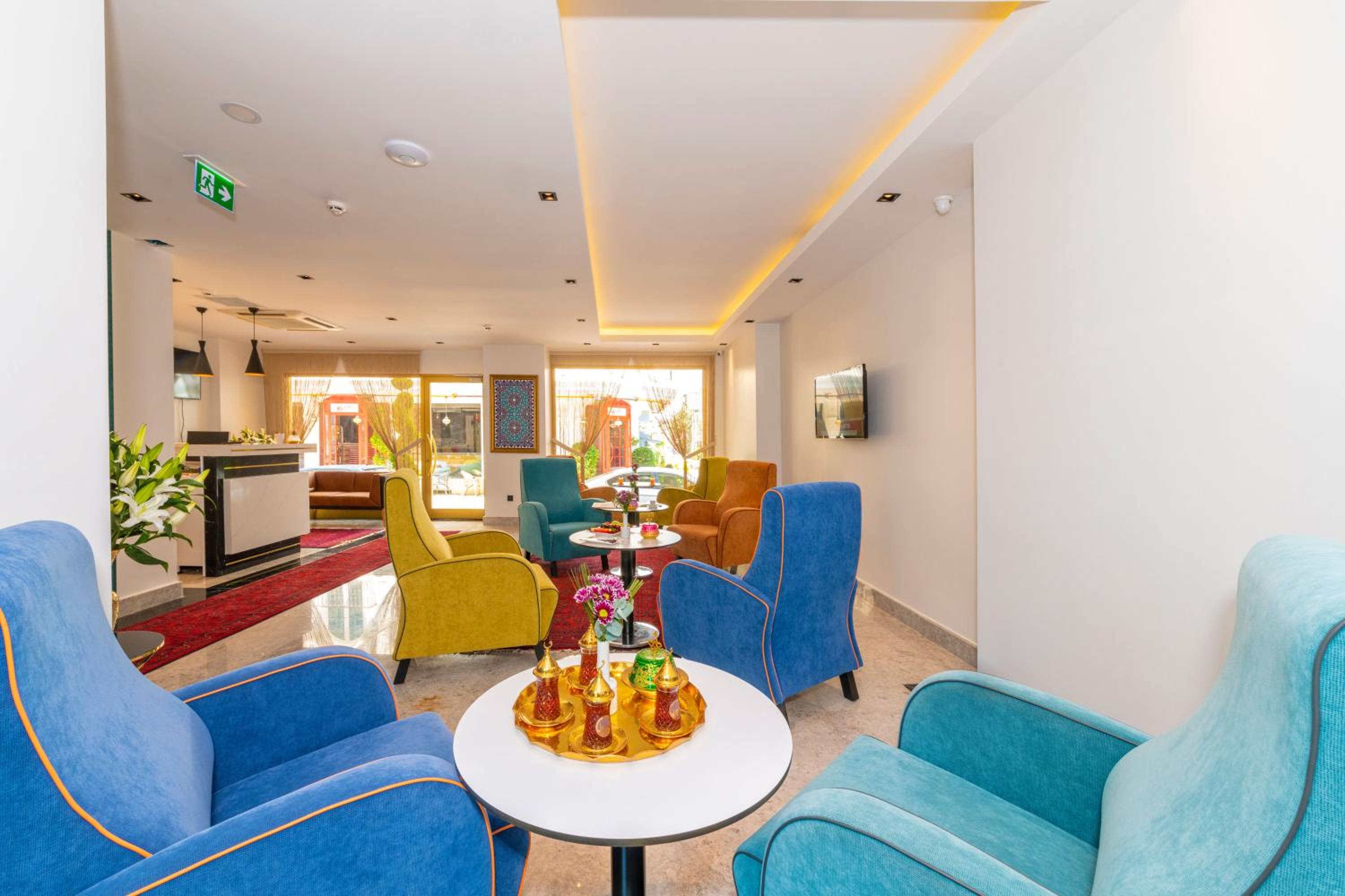 Eastanbul Suitleri - Image 120