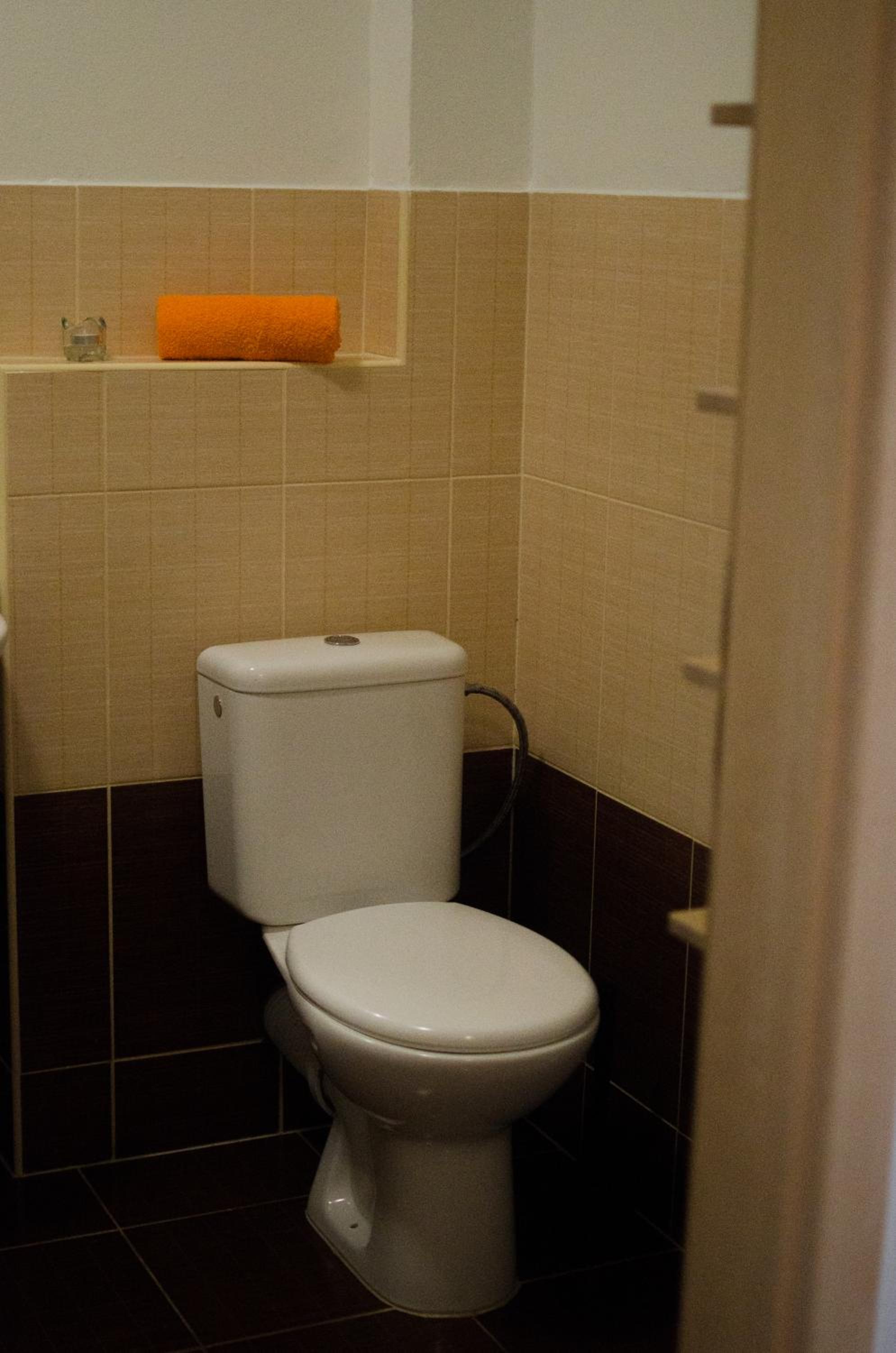 Photo 37