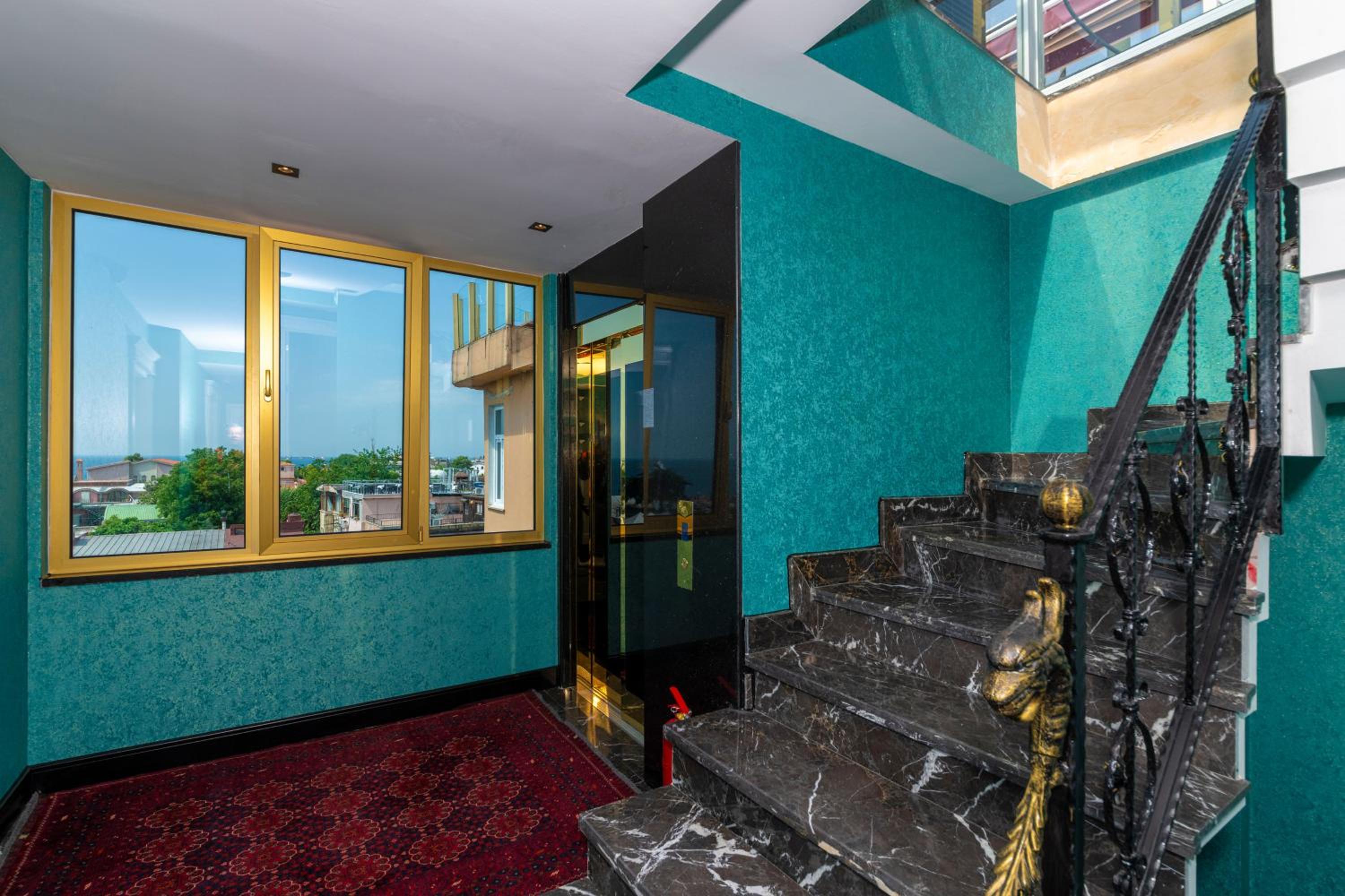 Eastanbul Suitleri - Image 18