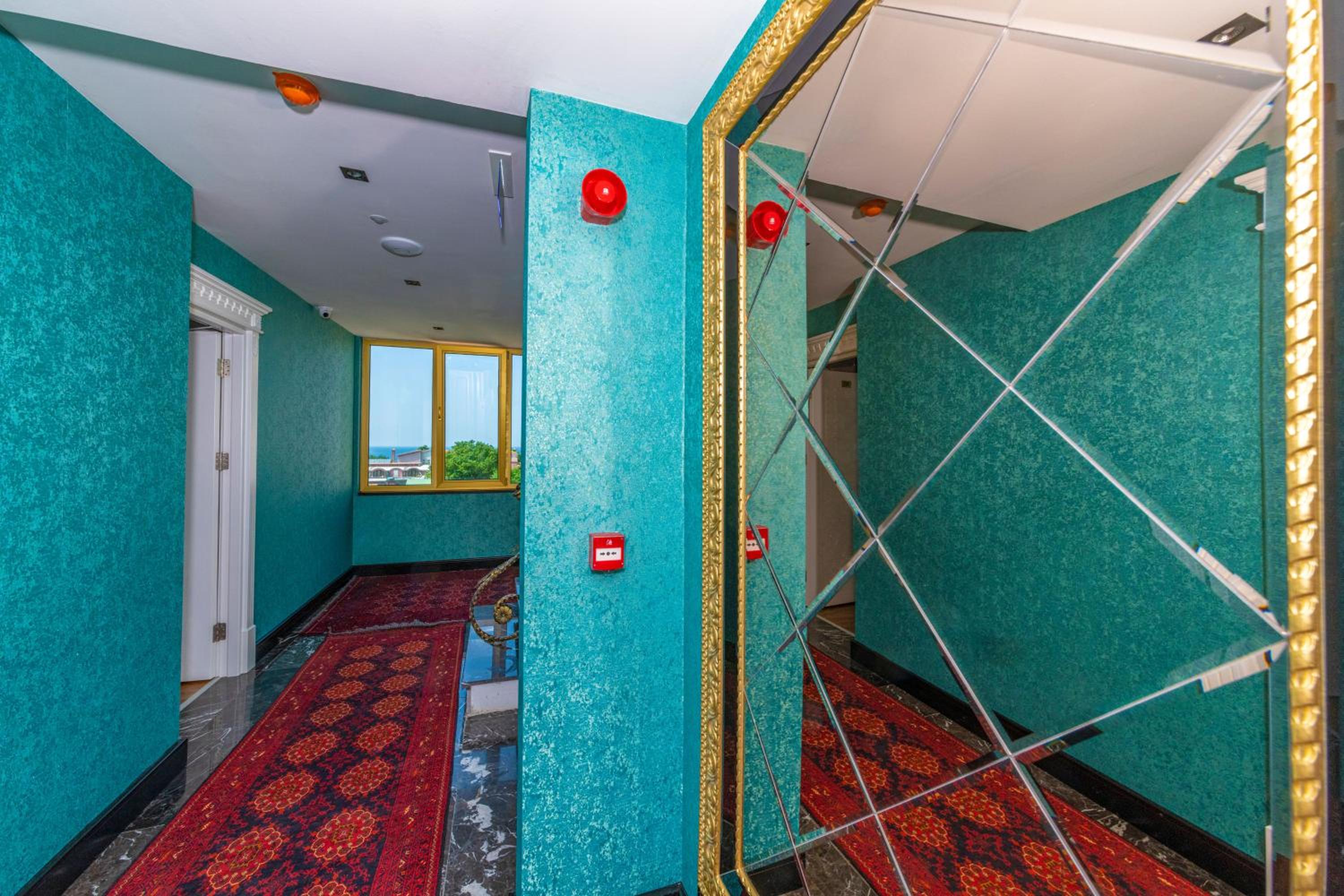 Eastanbul Suitleri - Image 67