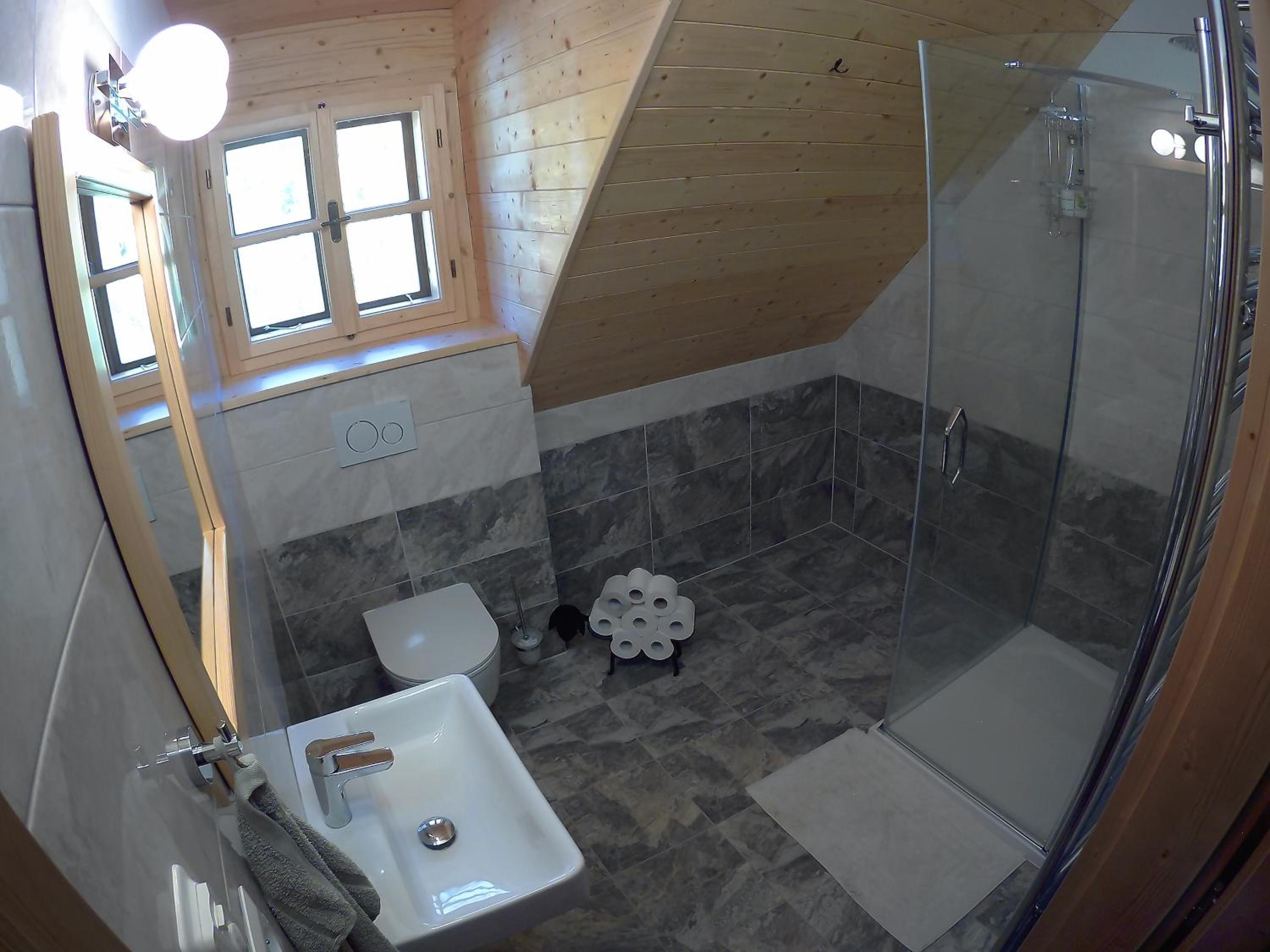 Photo 34