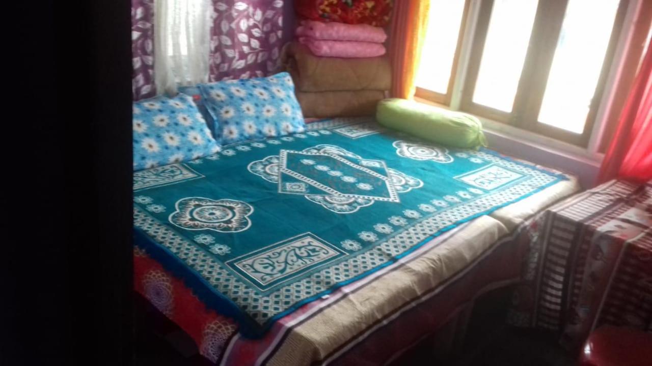 Padma Homestay - Dhotrey view 3
