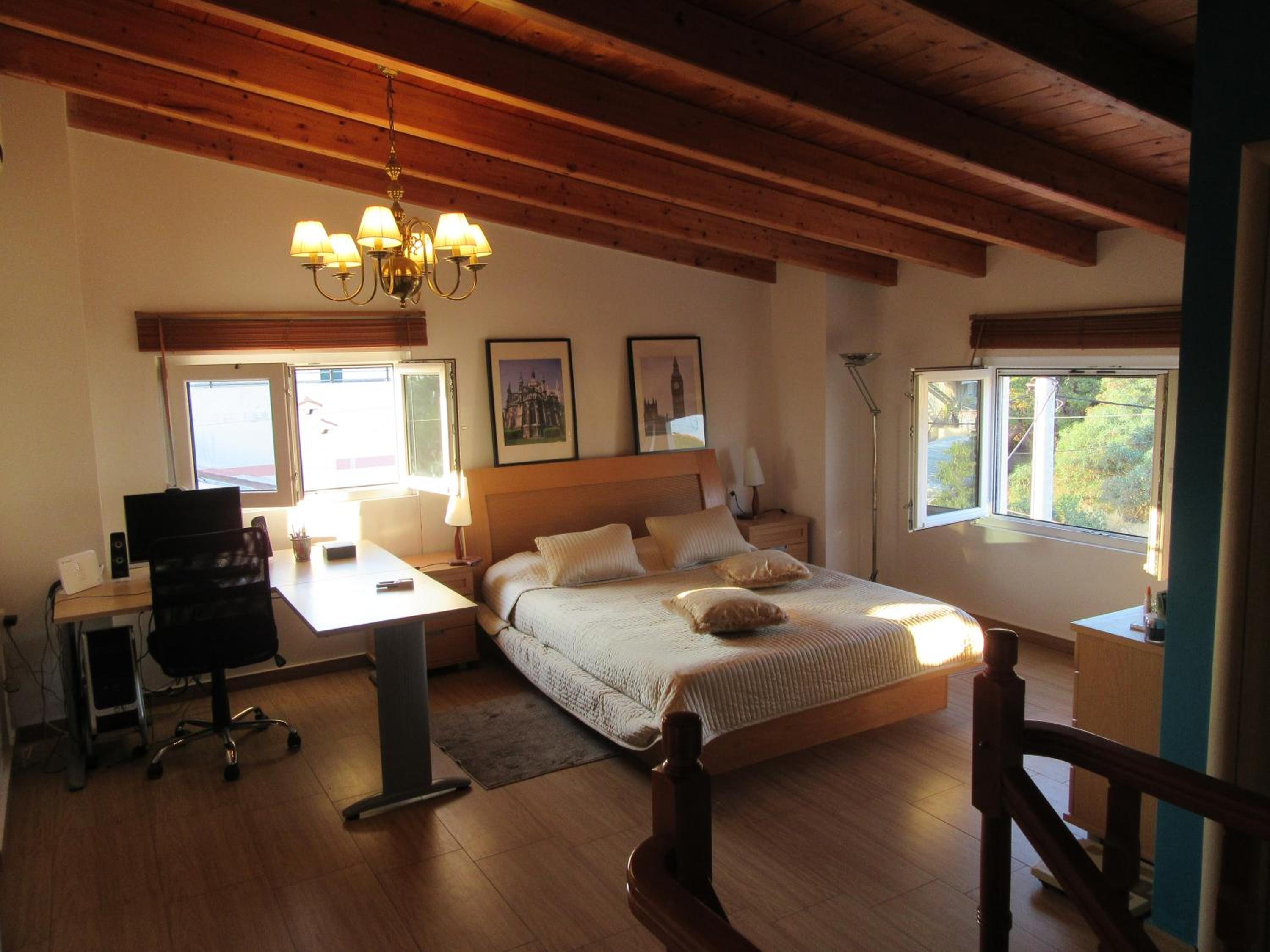 Villa Maria Louiza NEAR AIRPORT view 3