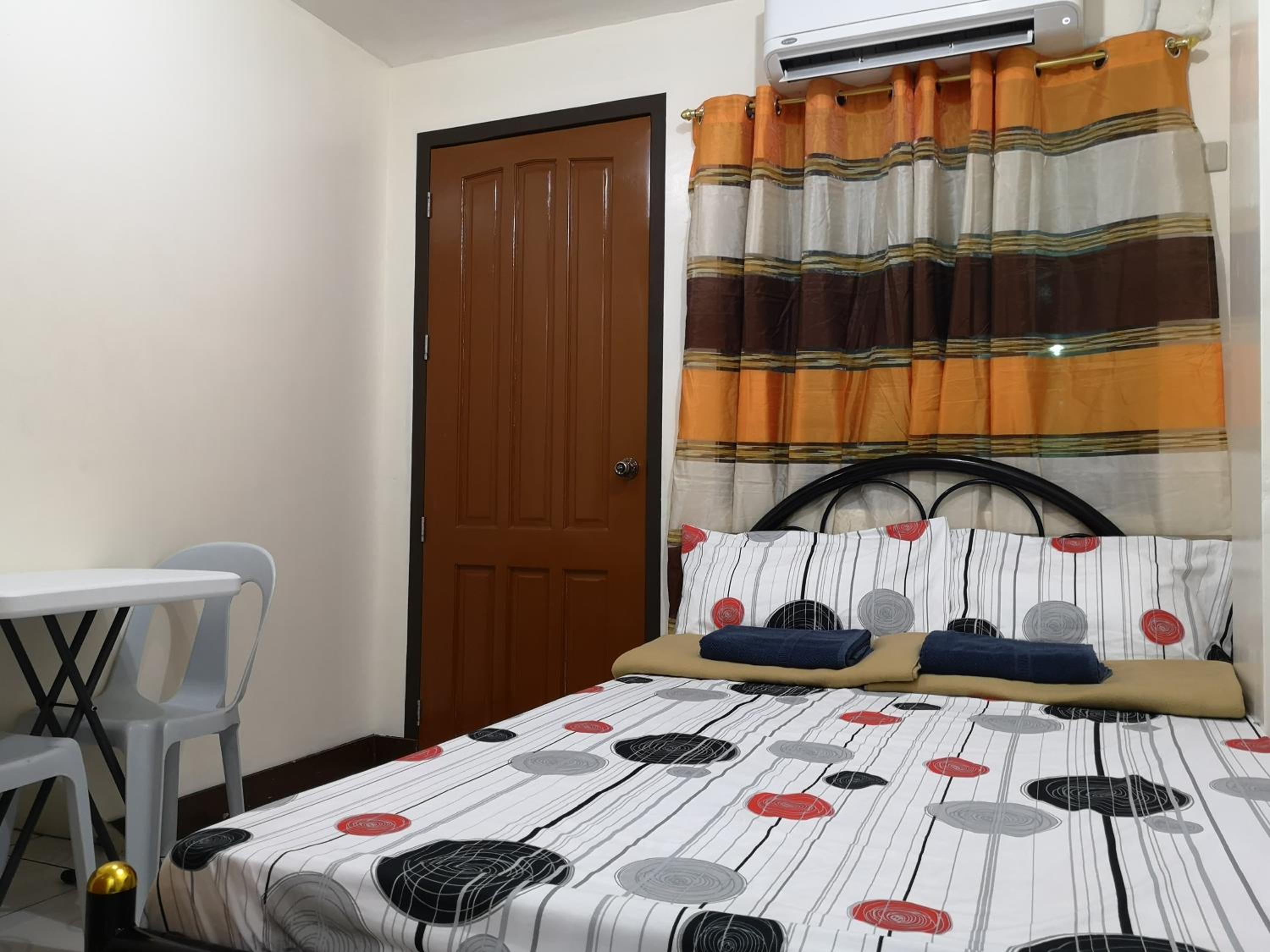 JDL Residences Hostel