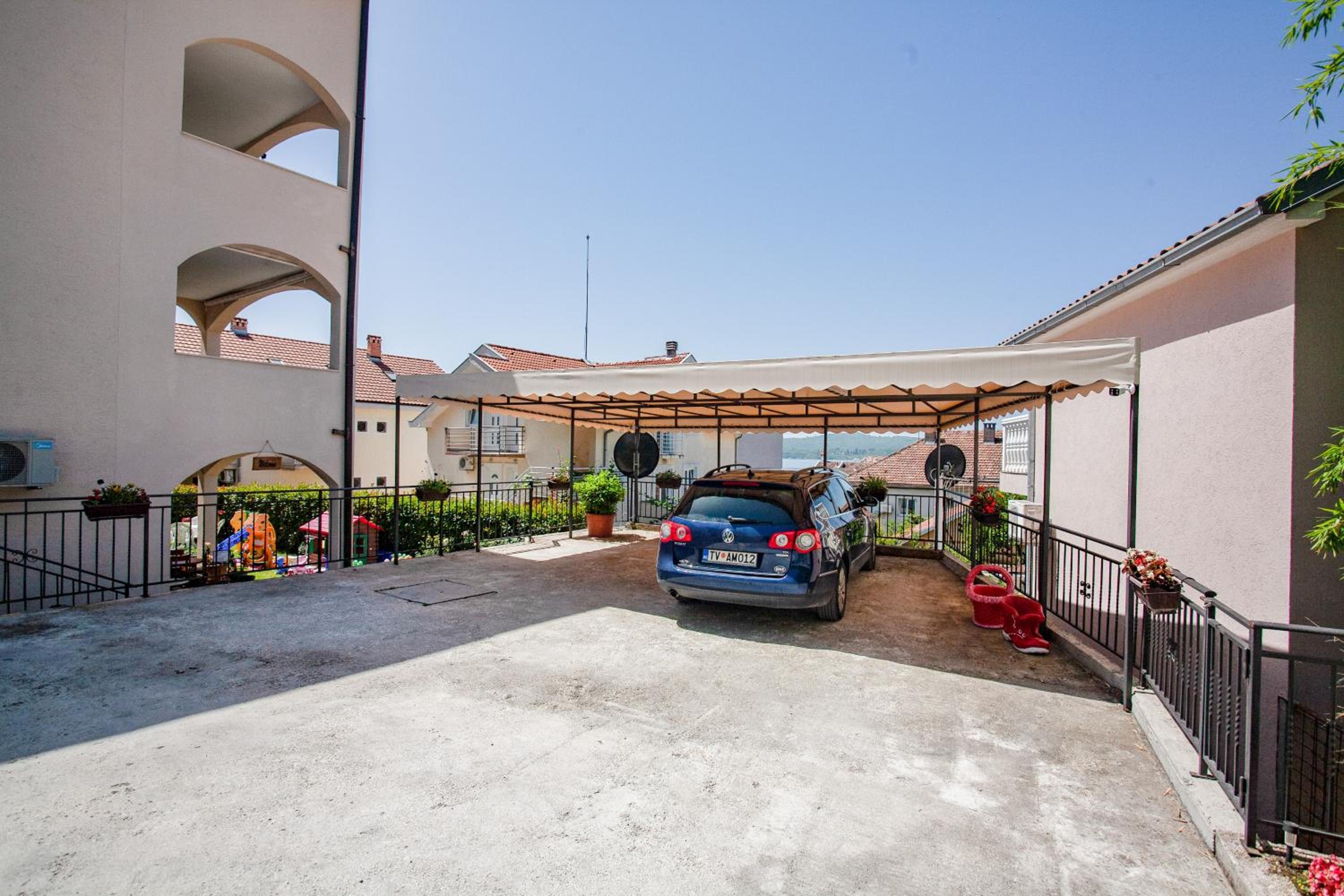 Apartments Kosta