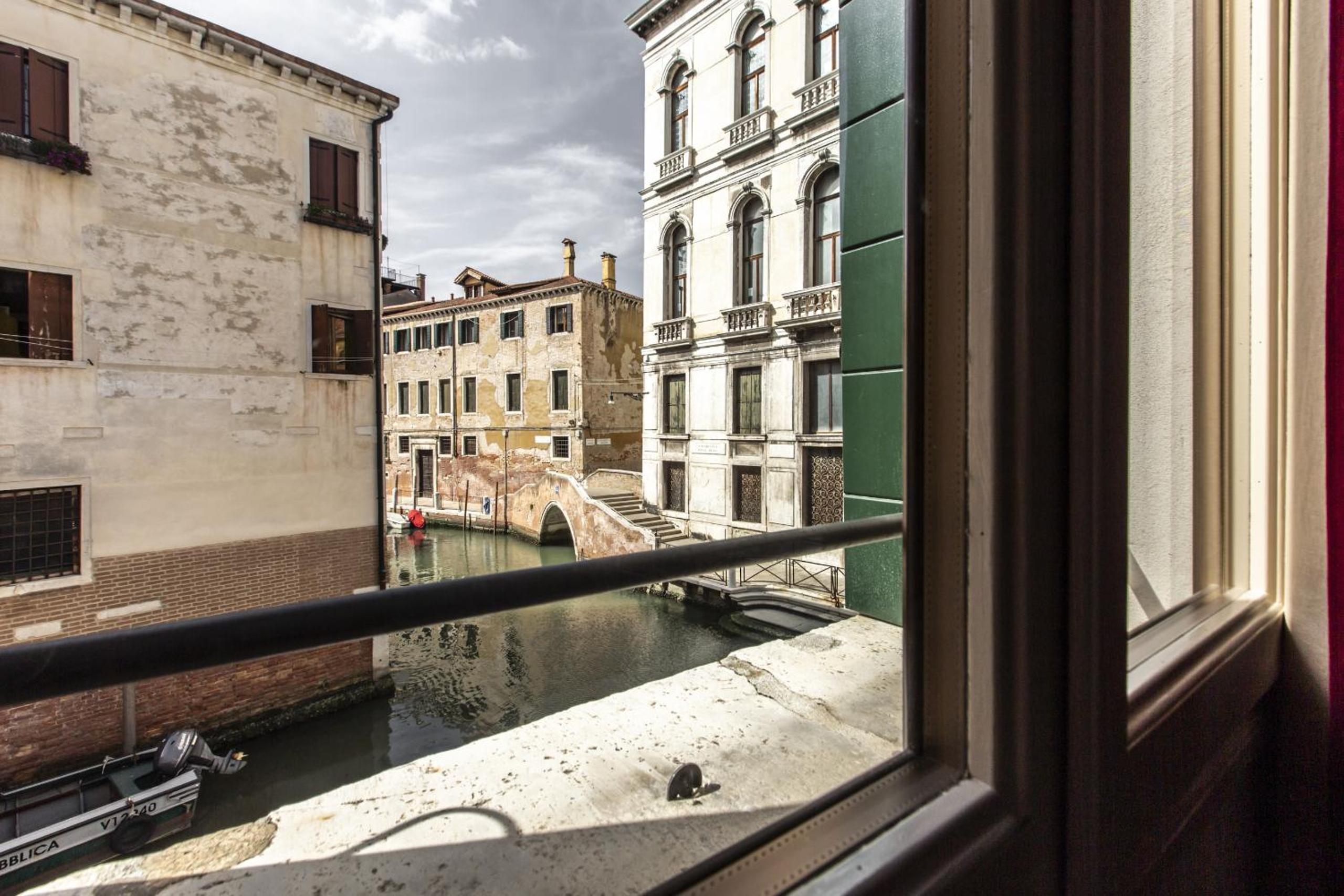 Santa Fosca Canal View R&R