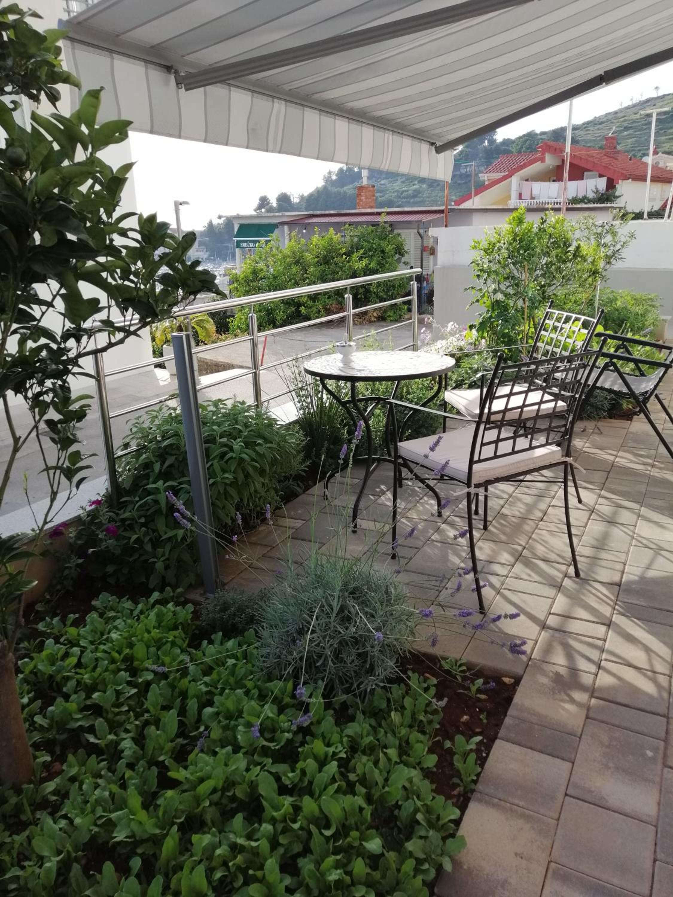 Apartmani Marinović view 3