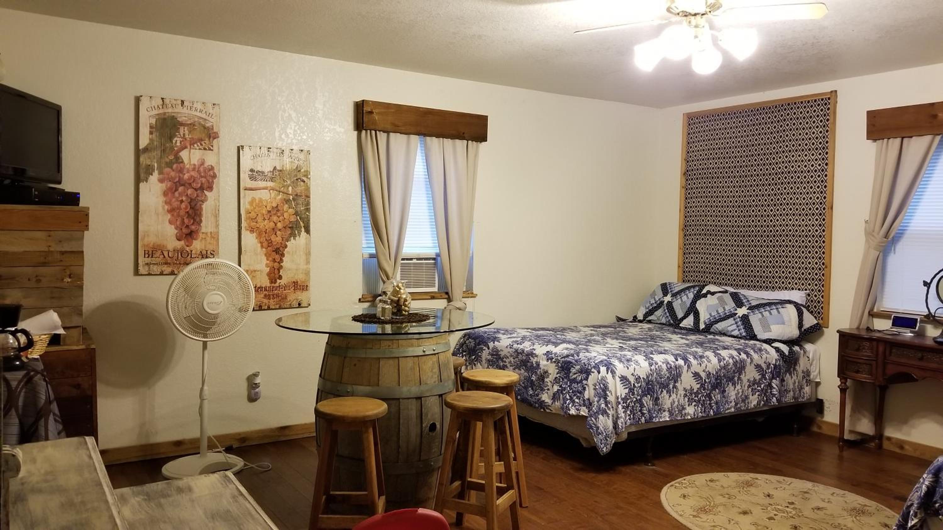 Almond Cabin view 5