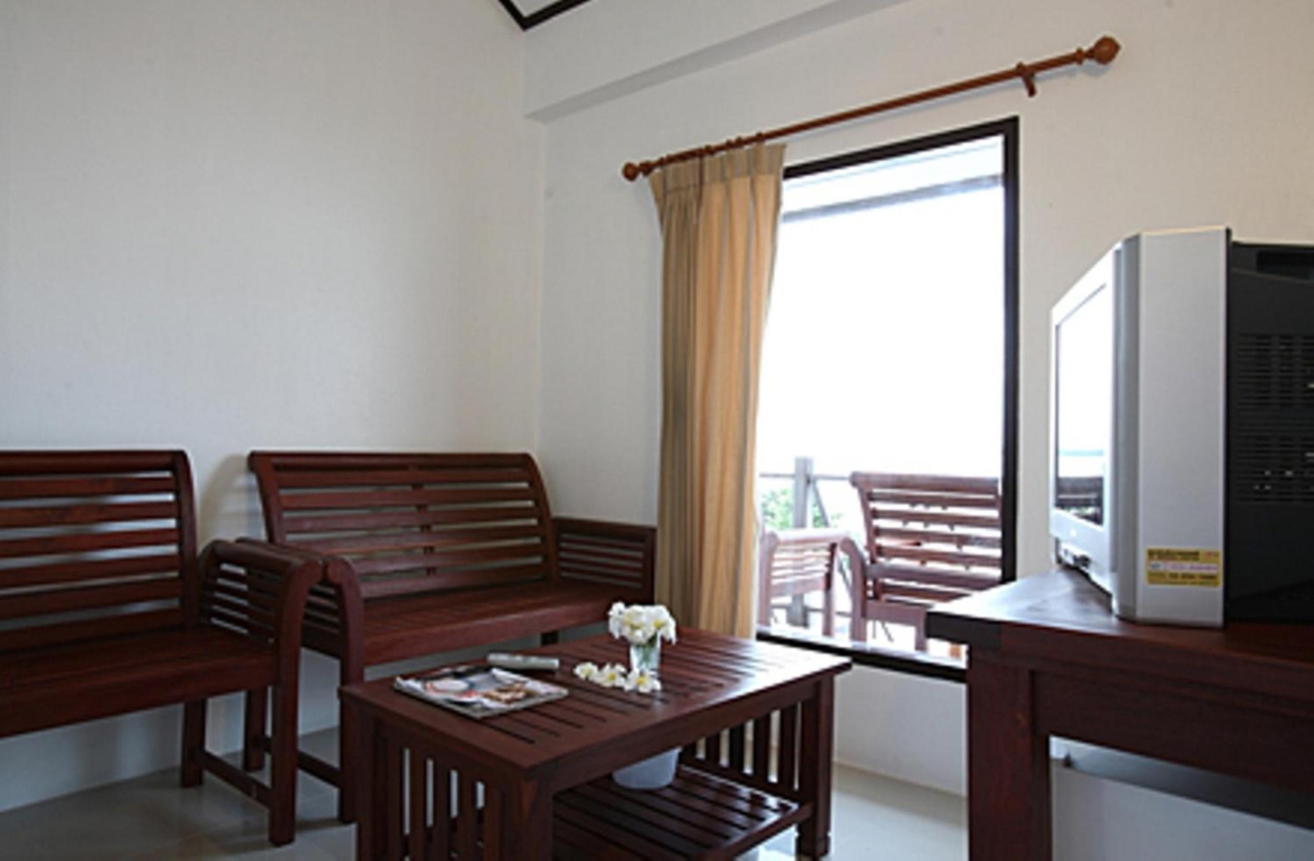 Samed Cliff Resort