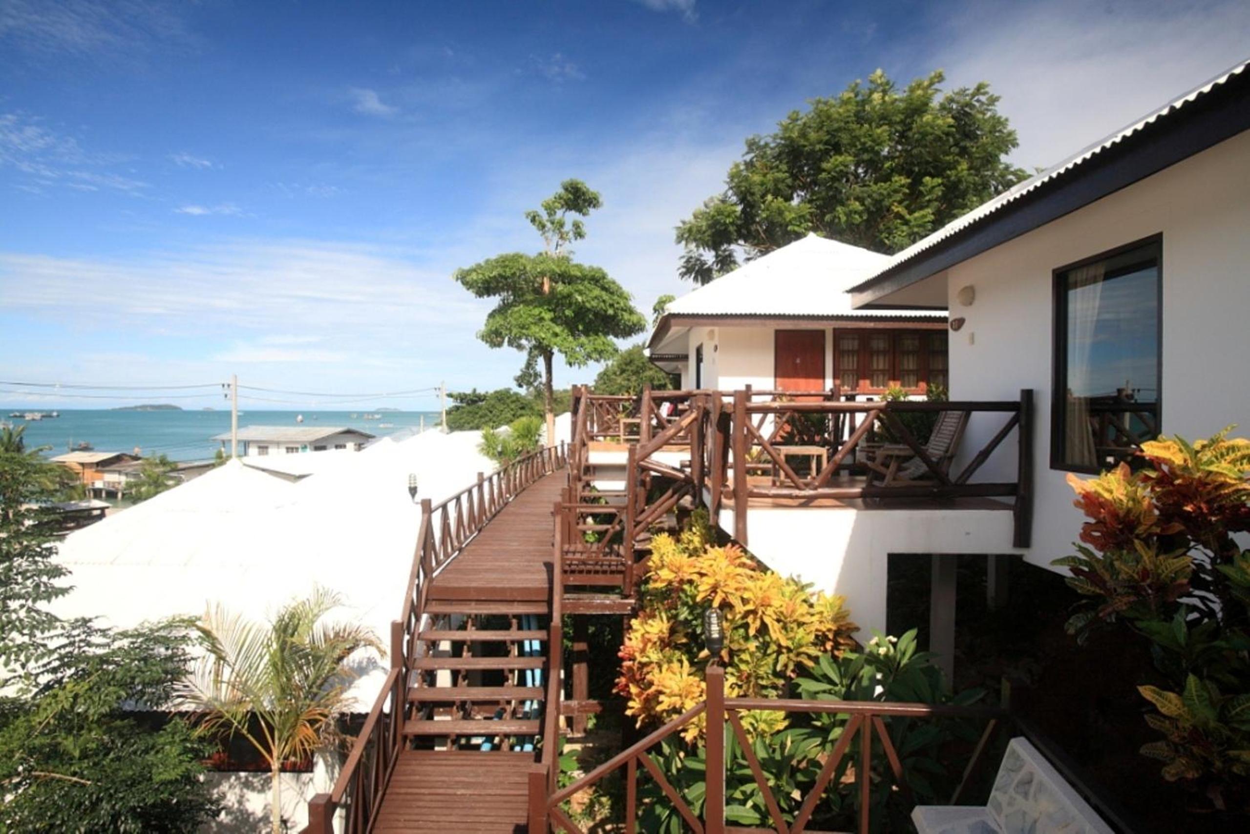 Samed Cliff Resort
