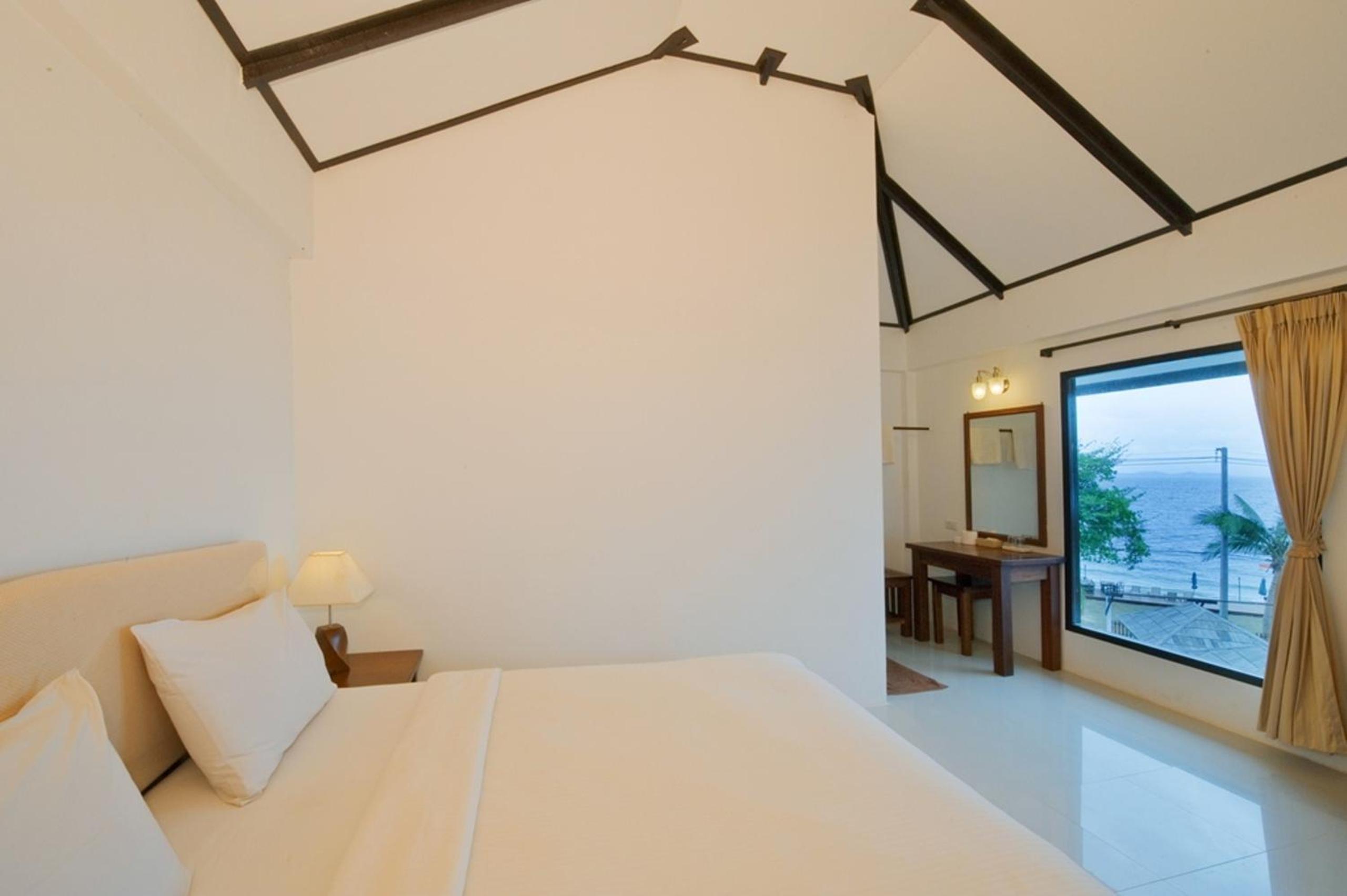 Samed Cliff Resort