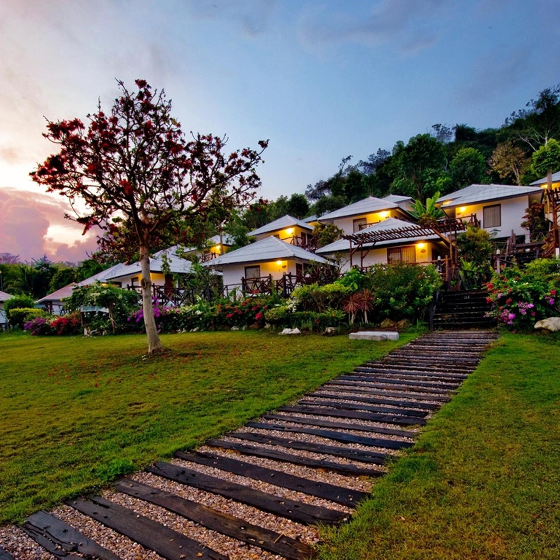 Samed Cliff Resort