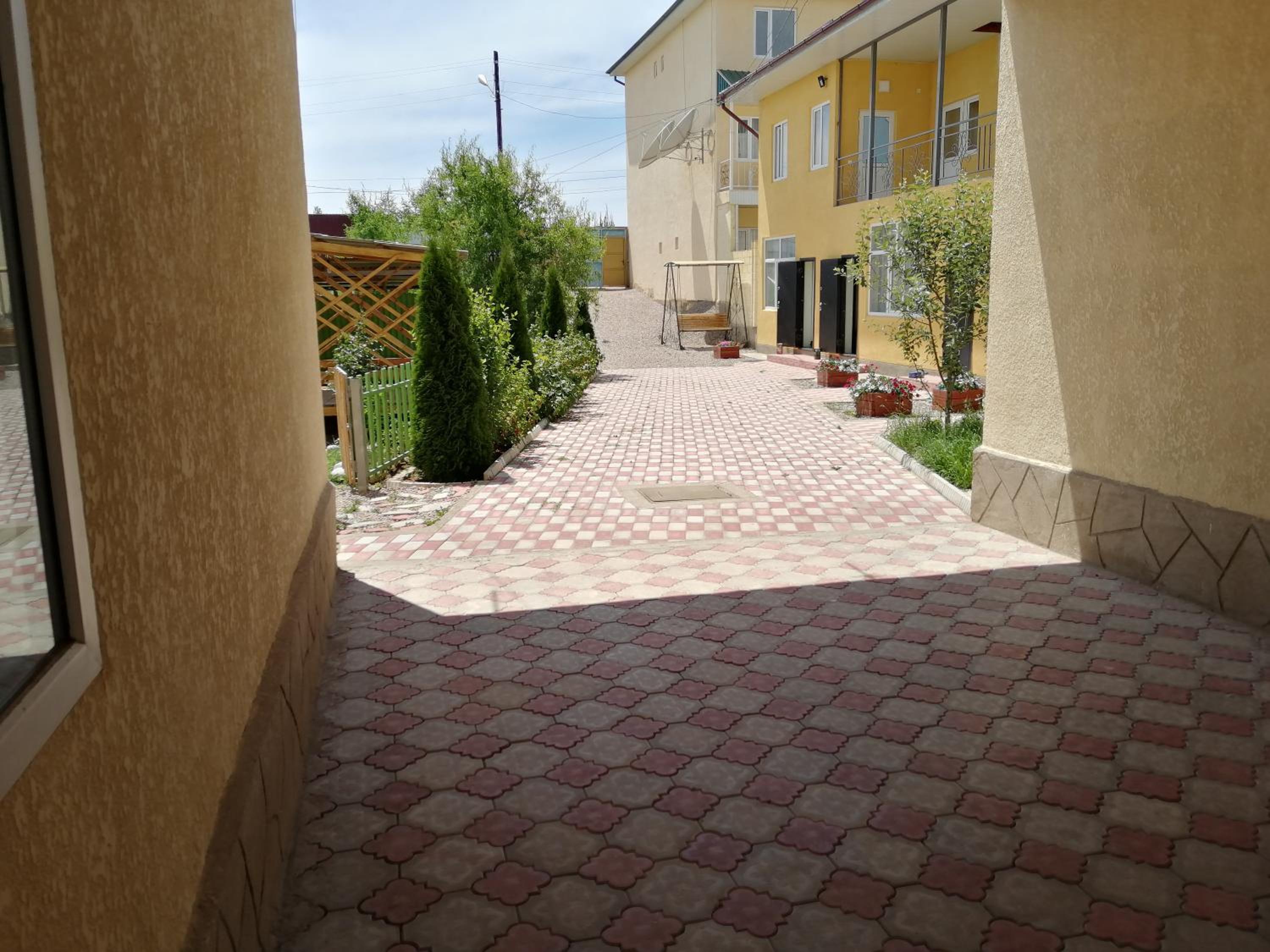 Photo 18