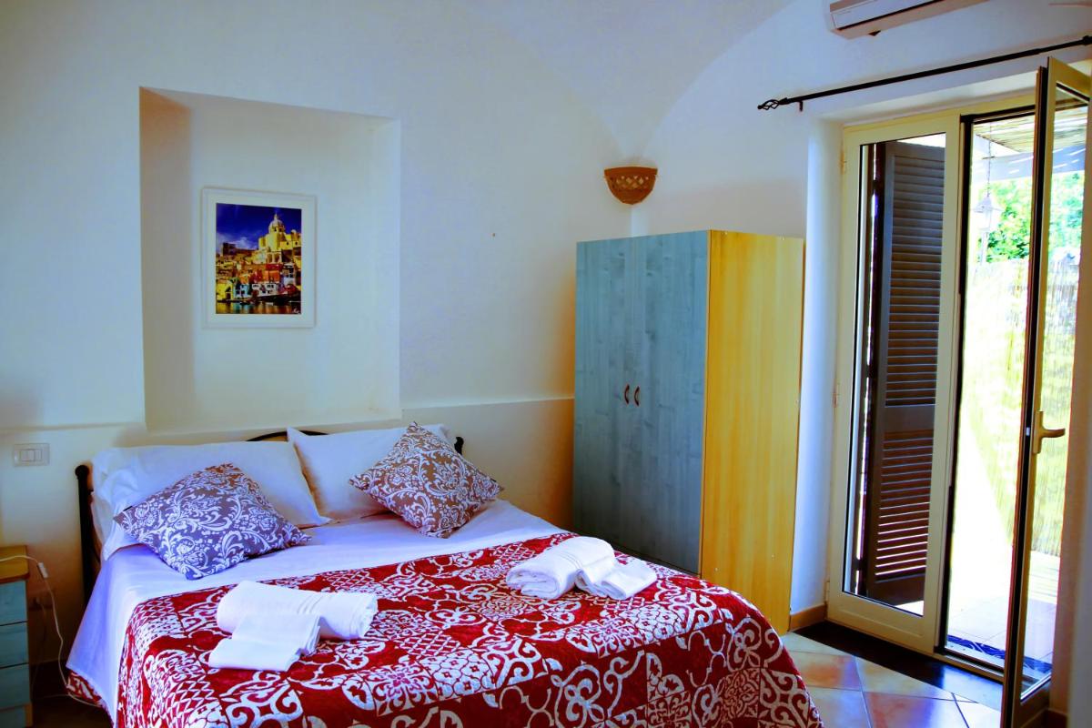 Il Borghetto Apartments & Rooms