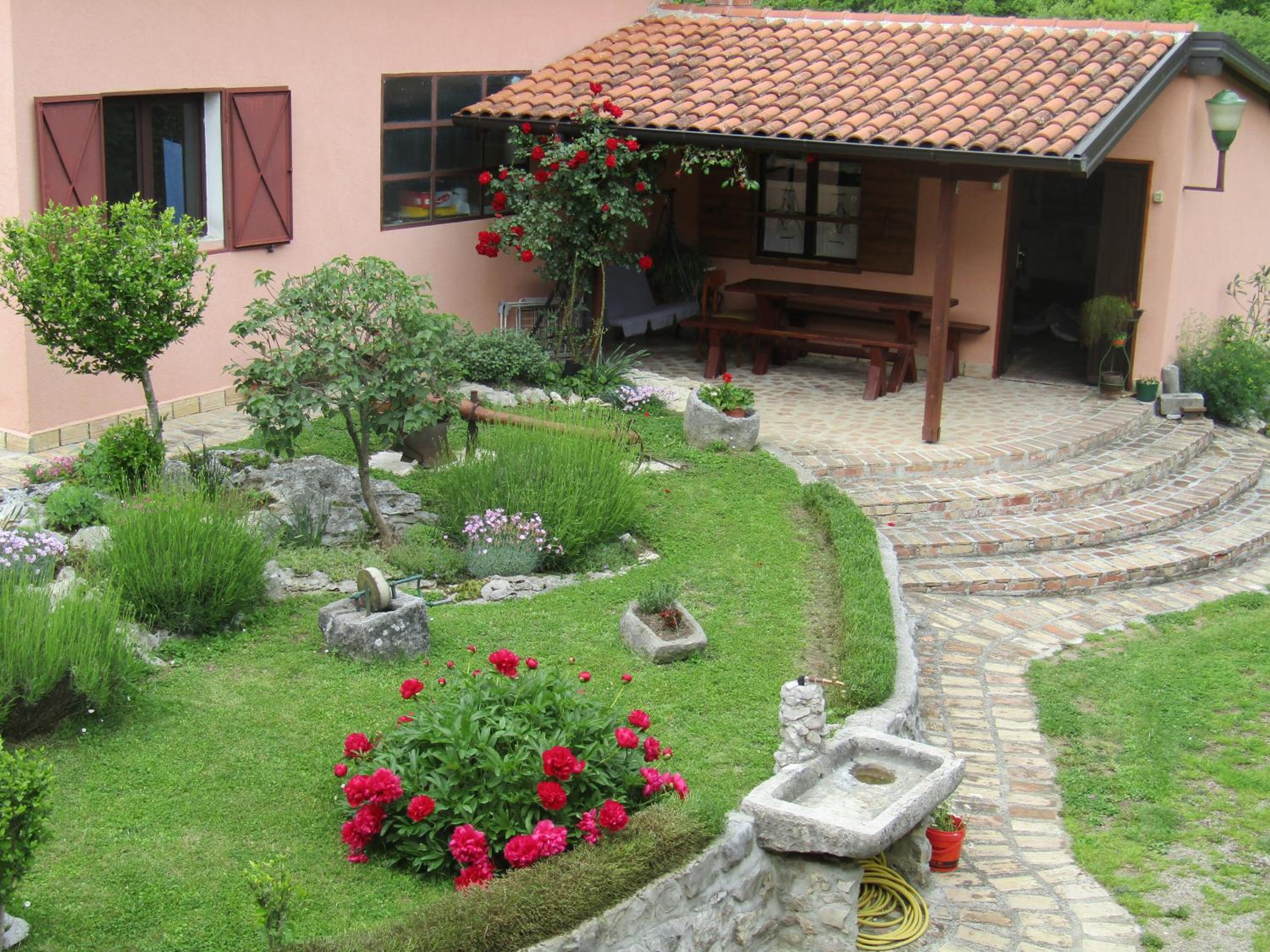 Photo 29