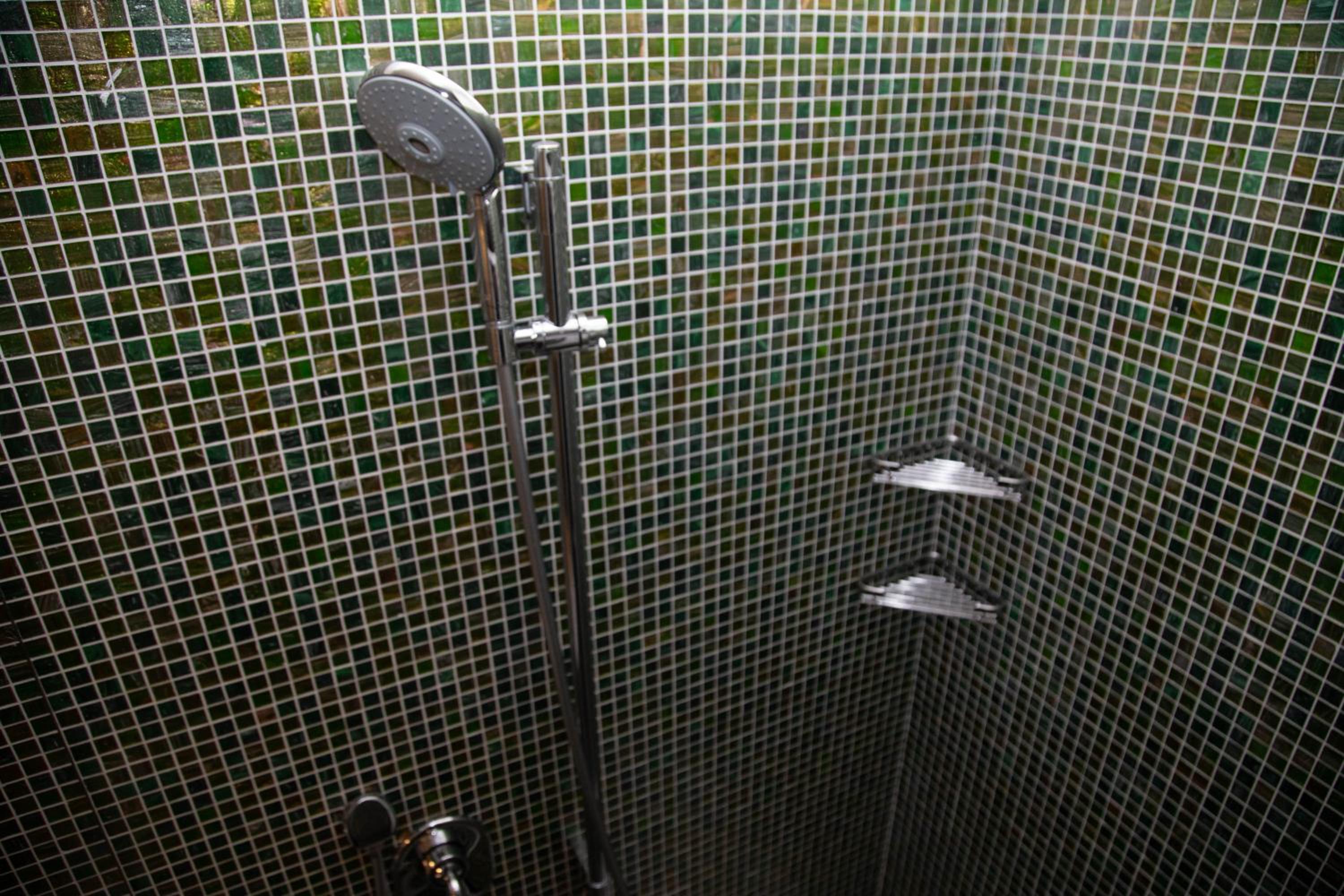 Green Apartment en Rosolina Mare — bathroom