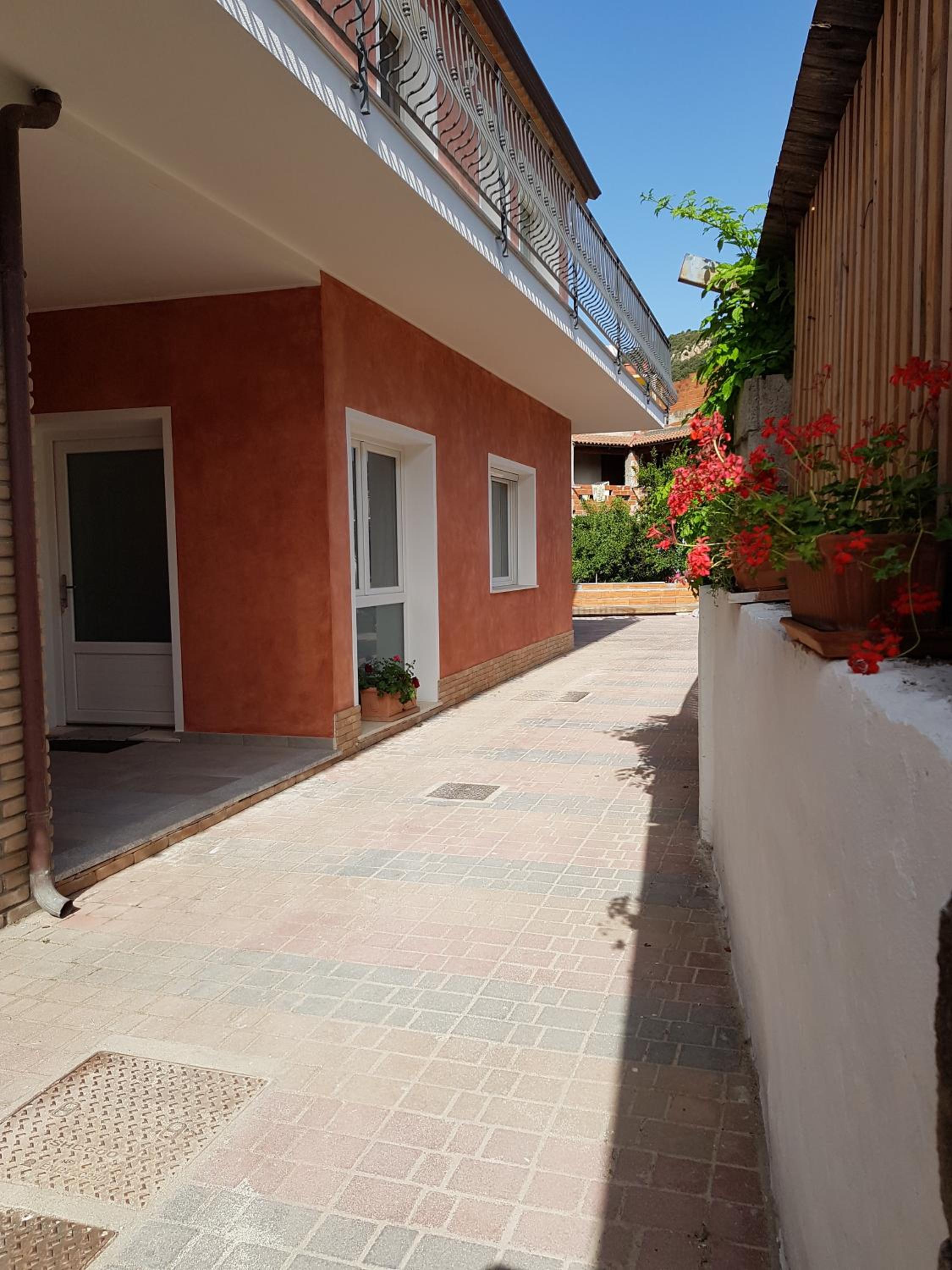Il Cortile view 2