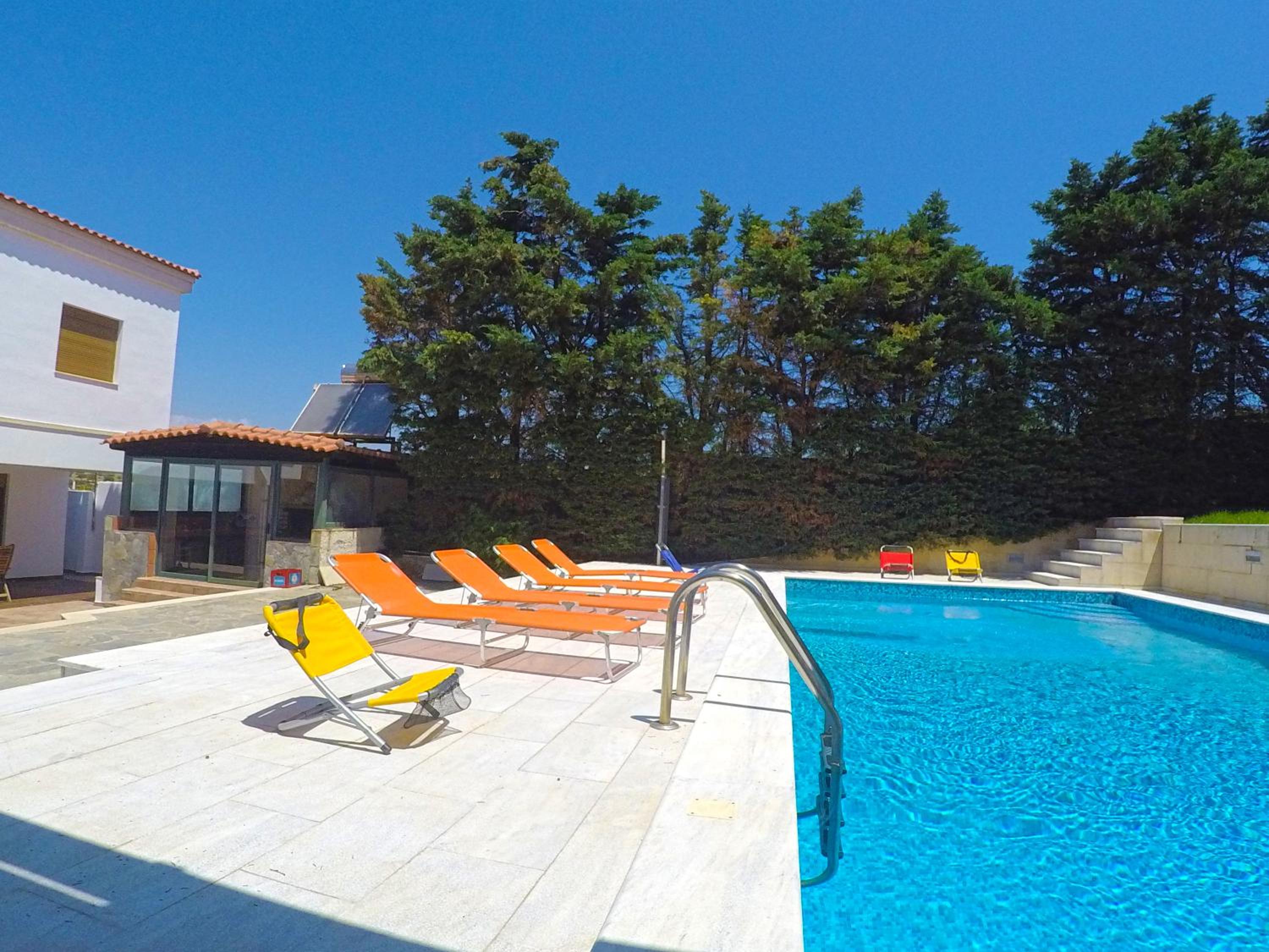 Luxury Villa with Private Pool view 3