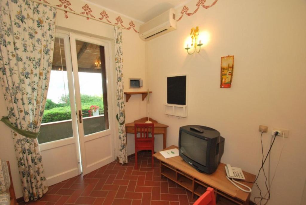 Photo 27
