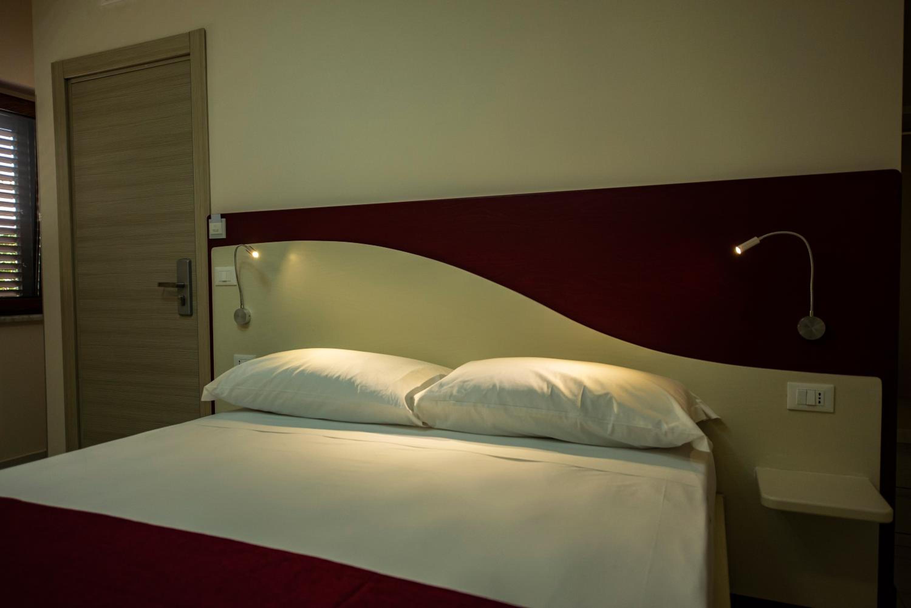 Aether Suites Tropea - Free Private Parking