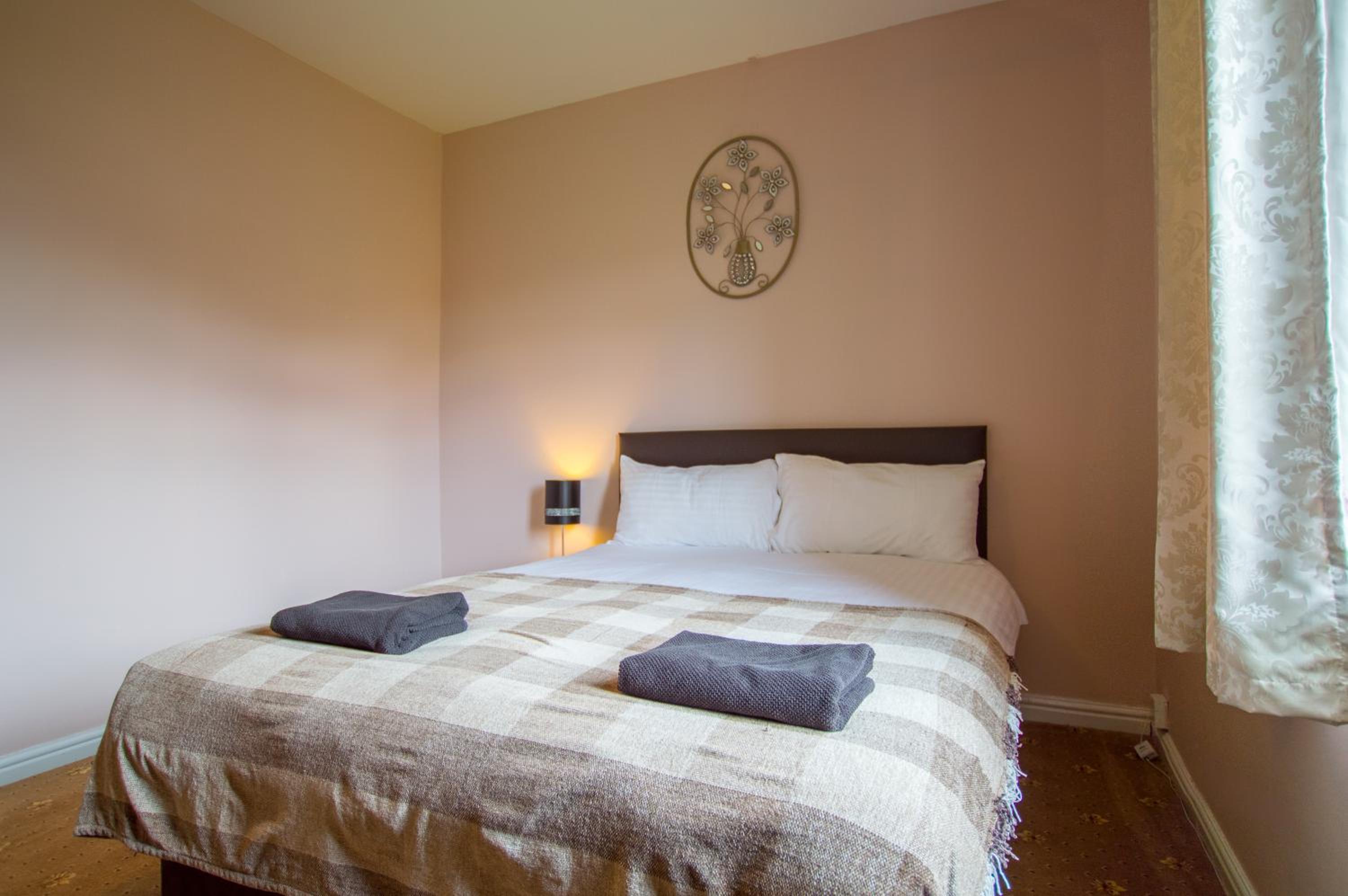 Montgomery Apartments - Stevensons