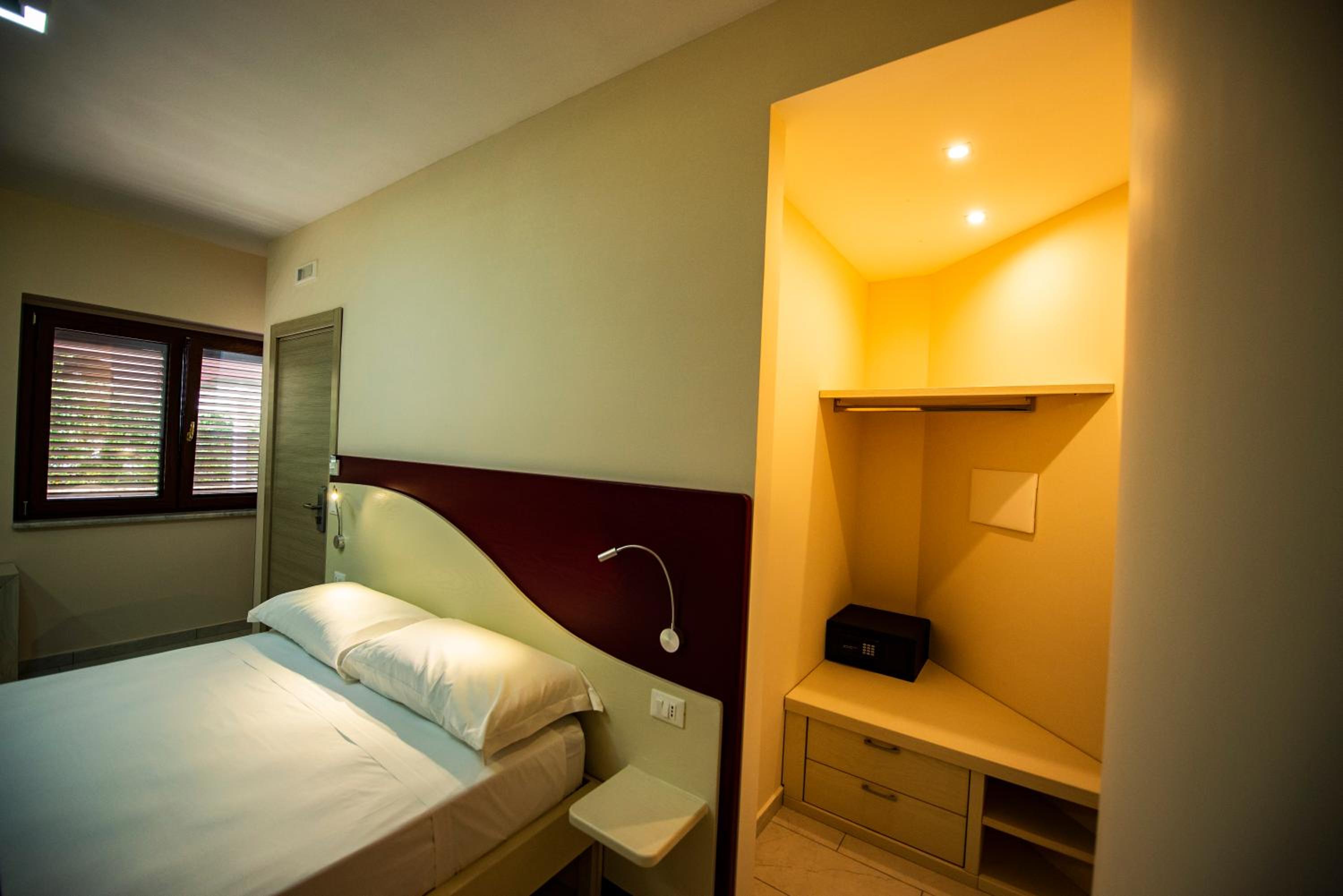 Aether Suites Tropea - Free Private Parking