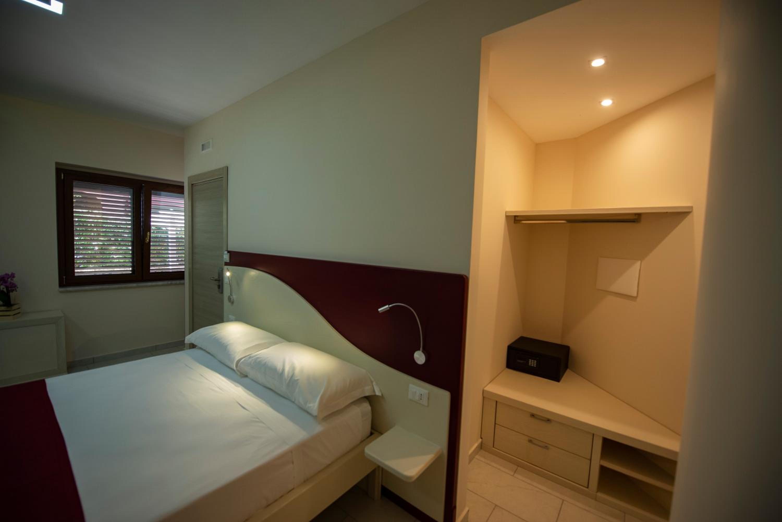 Aether Suites Tropea - Free Private Parking