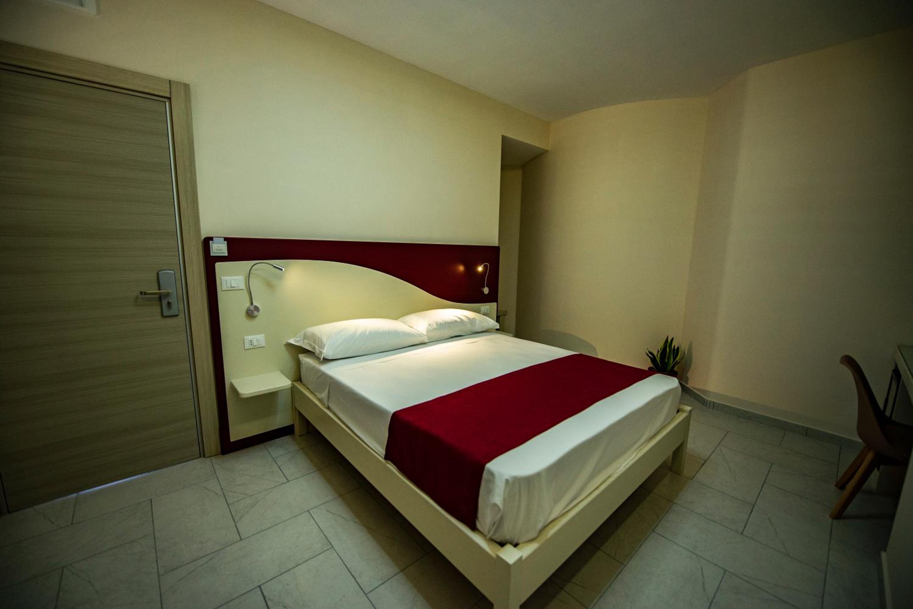 Aether Suites Tropea - Free Private Parking