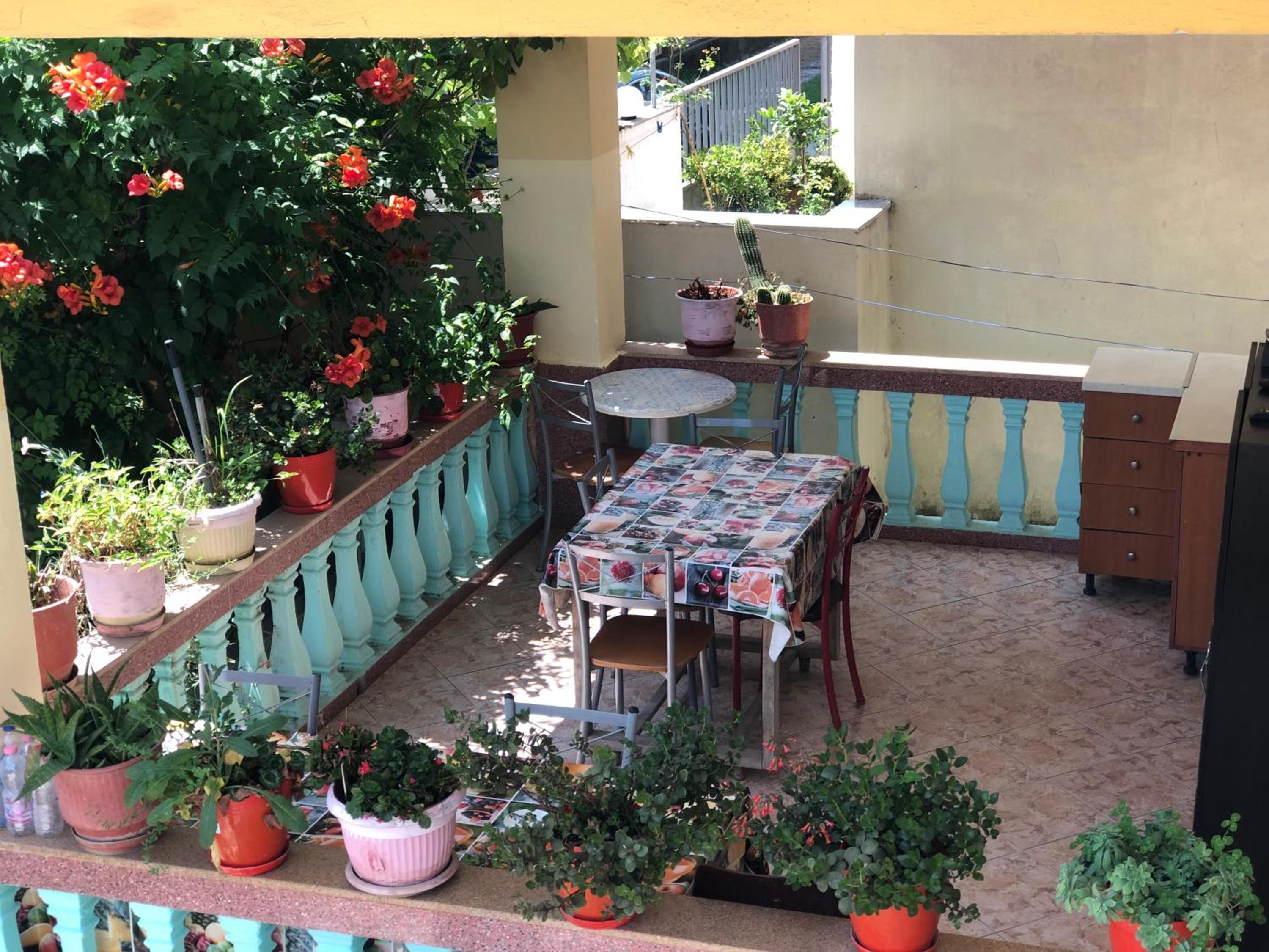 Guest House MURATI