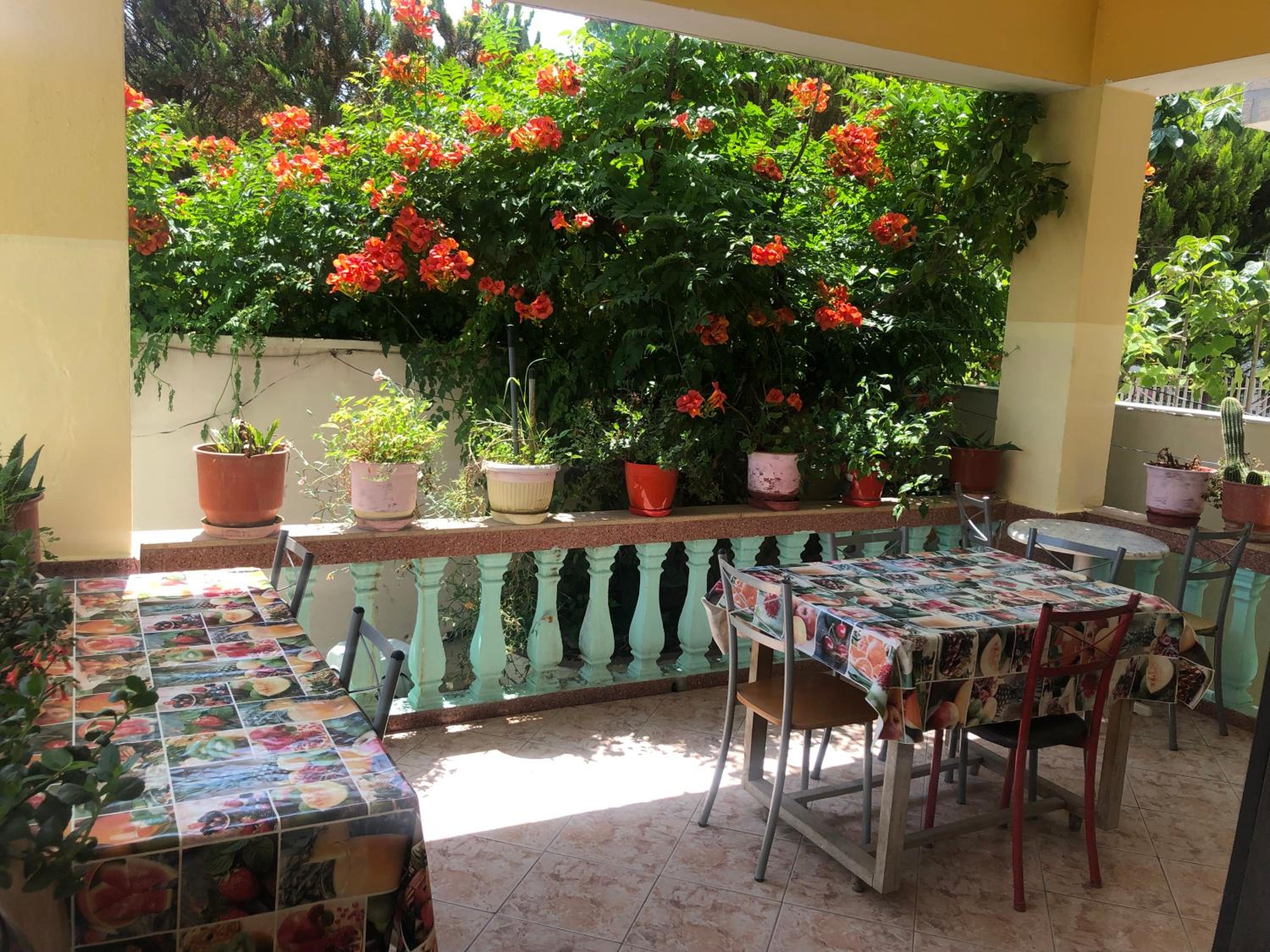 Guest House MURATI