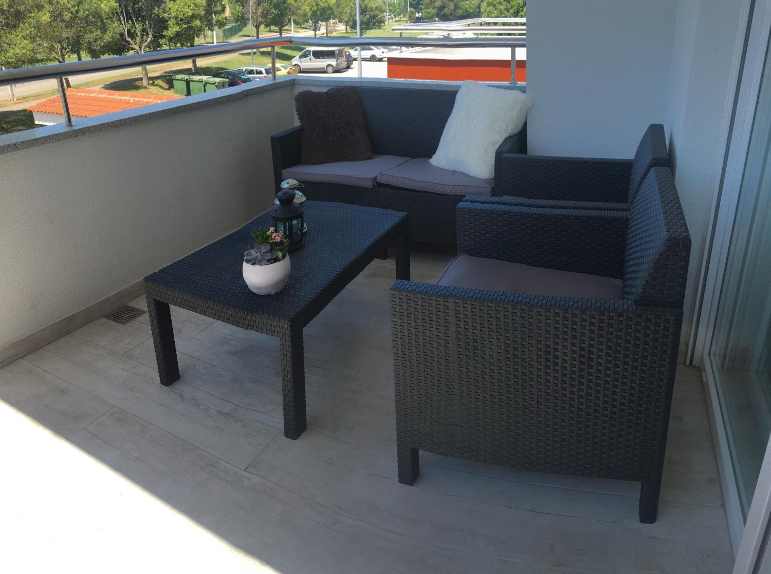 Holly apartman view 2