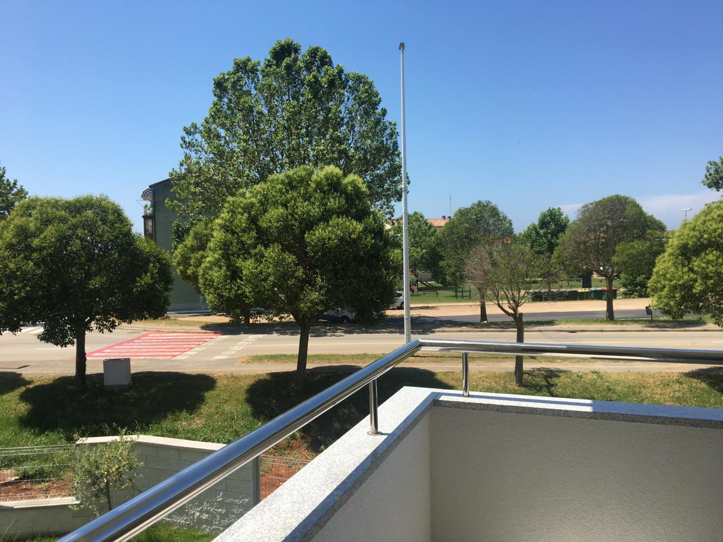 Holly apartman view 4
