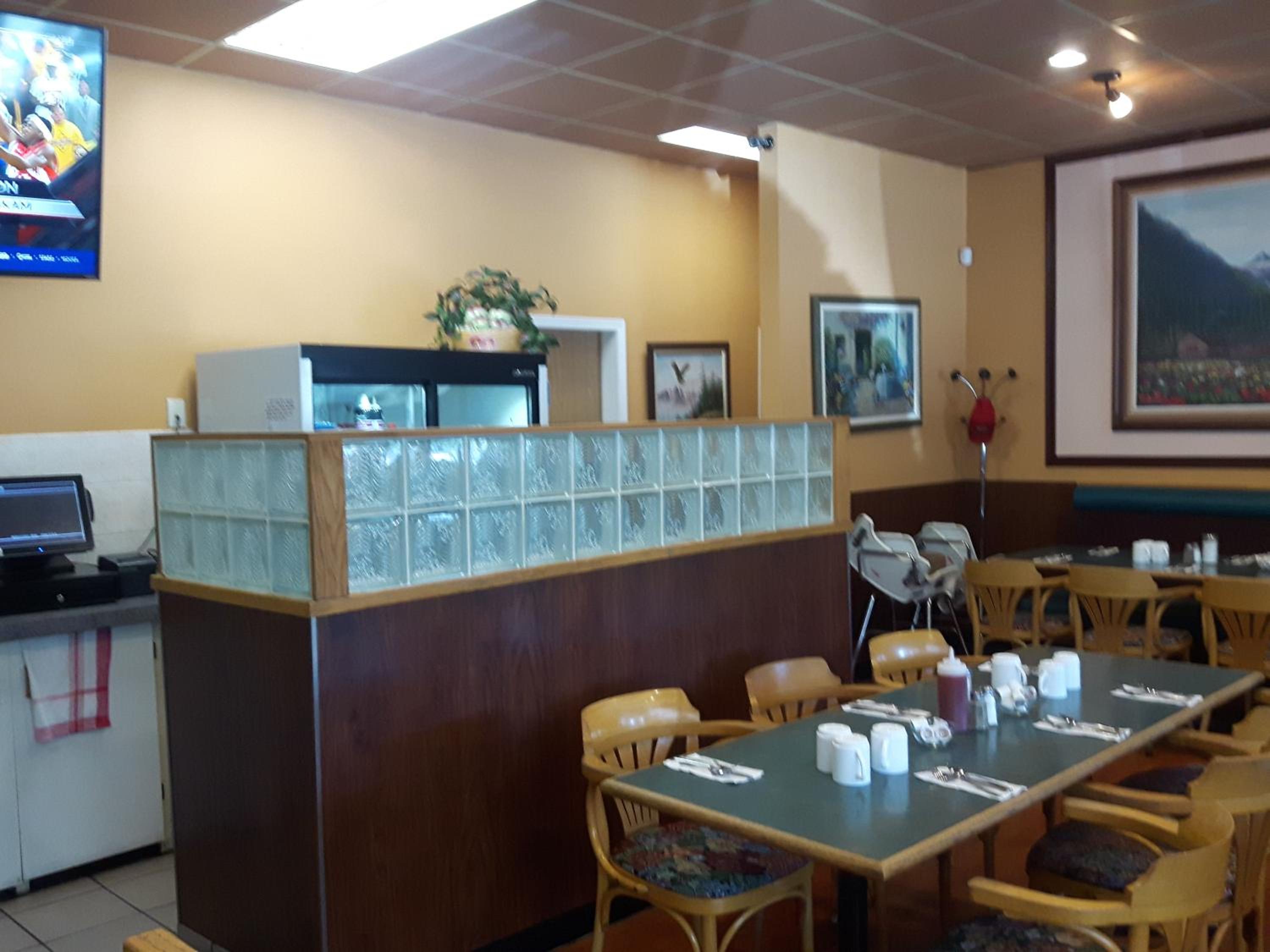Fuller Lake Chemainus Motel