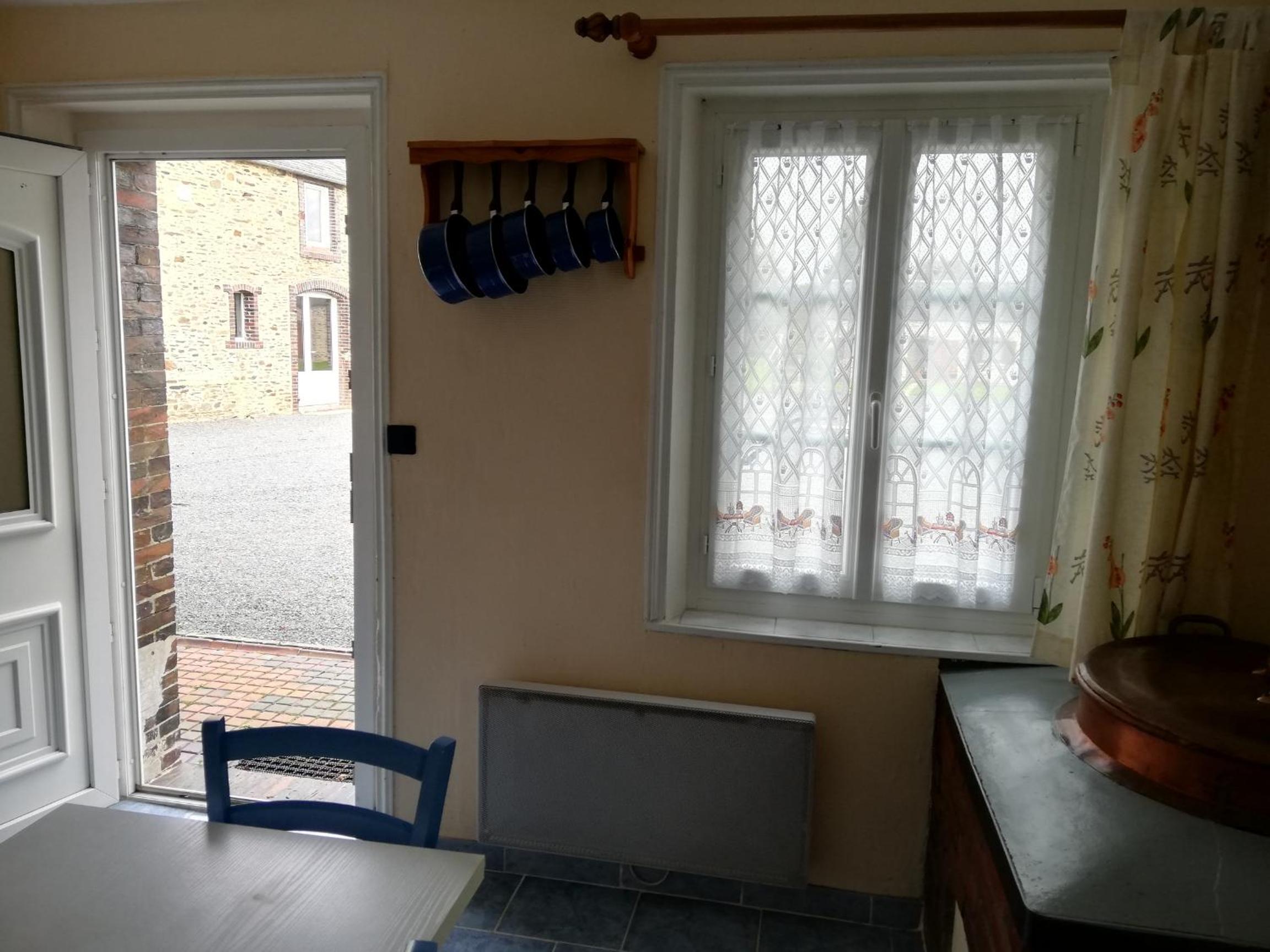 Photo 51
